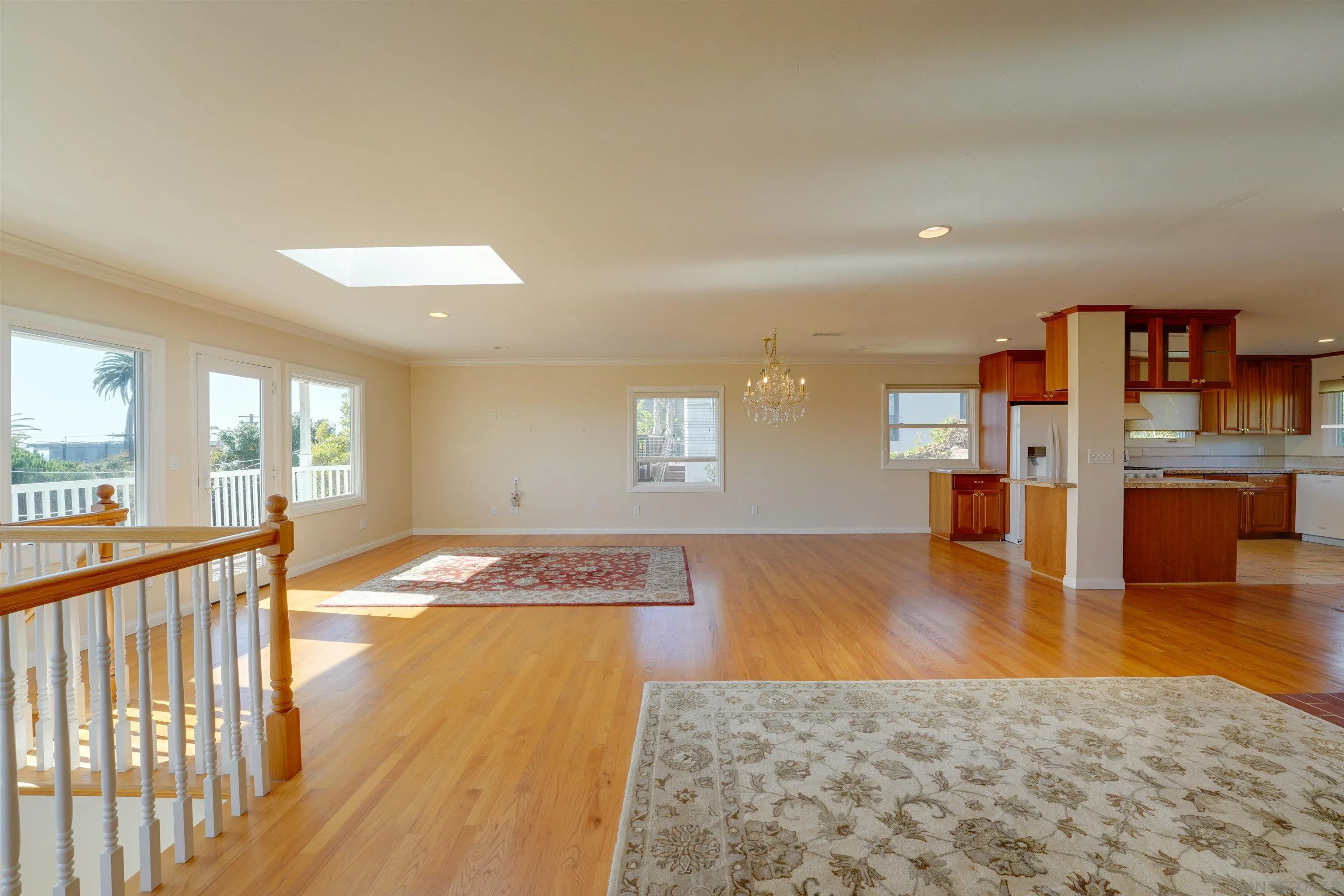 https://cdn.realtyfeed.com/cdn/127/250041819/d100d716589601a73cd0a1a887adca90.webp
