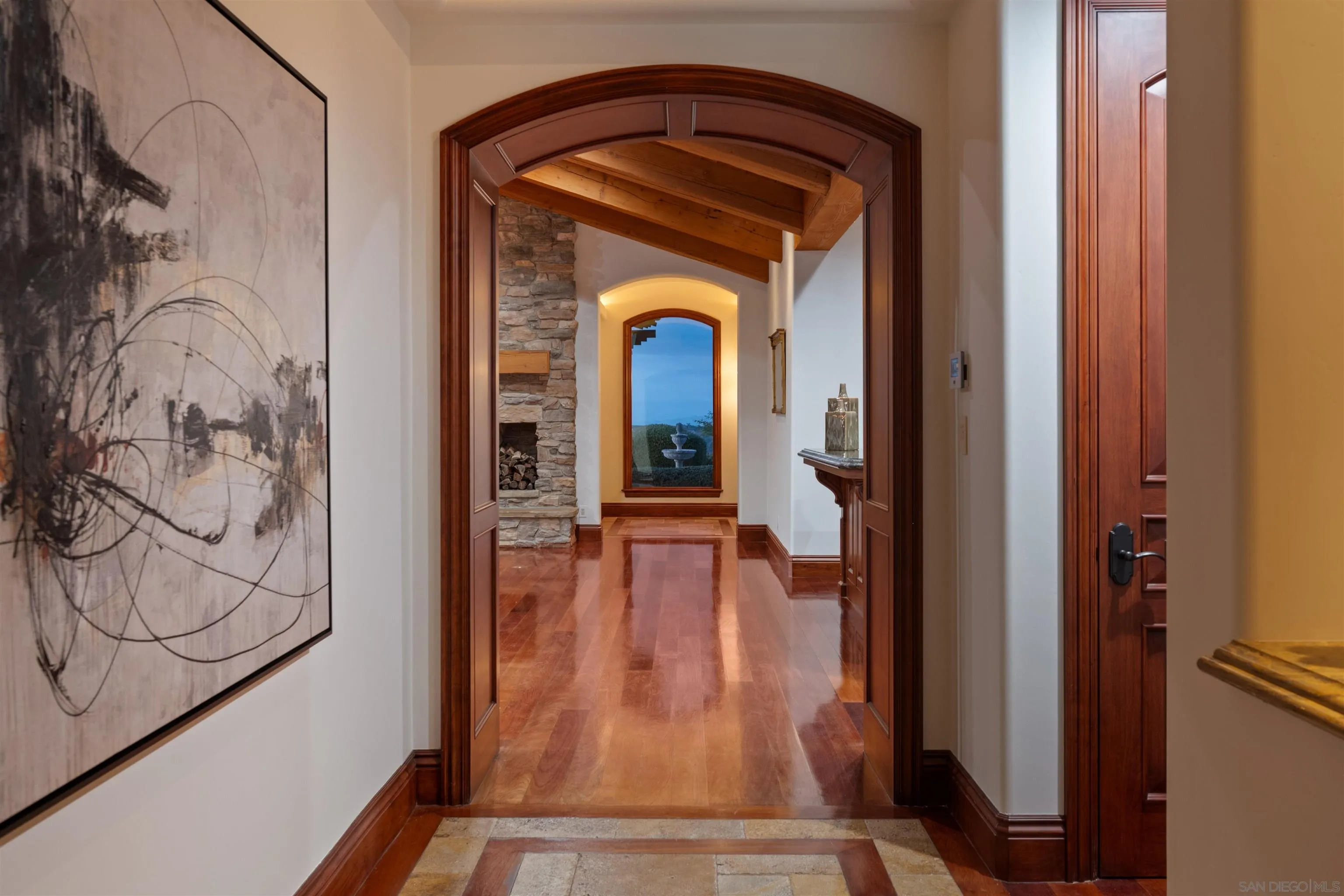 https://cdn.realtyfeed.com/cdn/127/250041821/7e3bfd10db8c12ad9ab0061eaaa748c9.webp