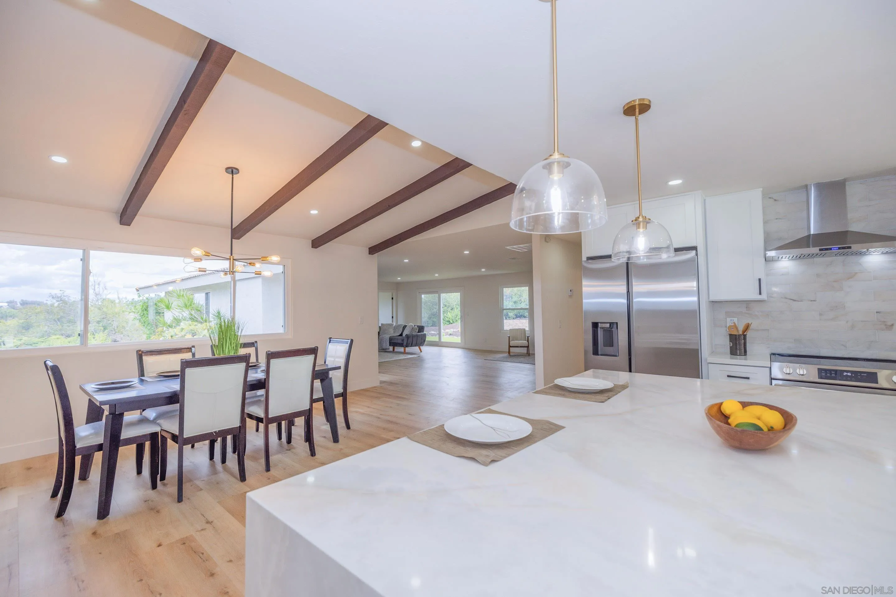 https://cdn.realtyfeed.com/cdn/127/250041822/b174ee53132badec3f9b766da6cf60eb.webp