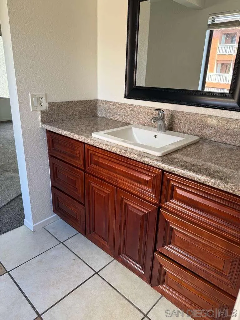 https://cdn.realtyfeed.com/cdn/127/250041828/1458e11b3435da60e2df947667173e69.webp