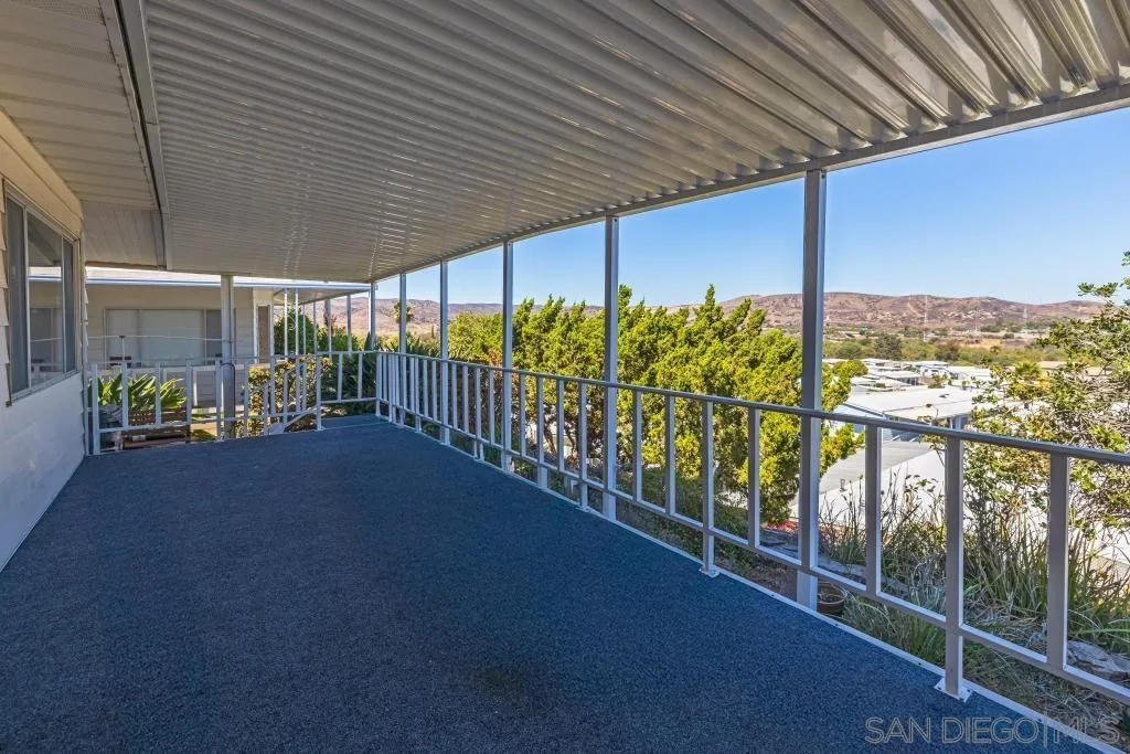 https://cdn.realtyfeed.com/cdn/127/250041829/d148120826dec04ac4b8c54e4c35bdfc.webp