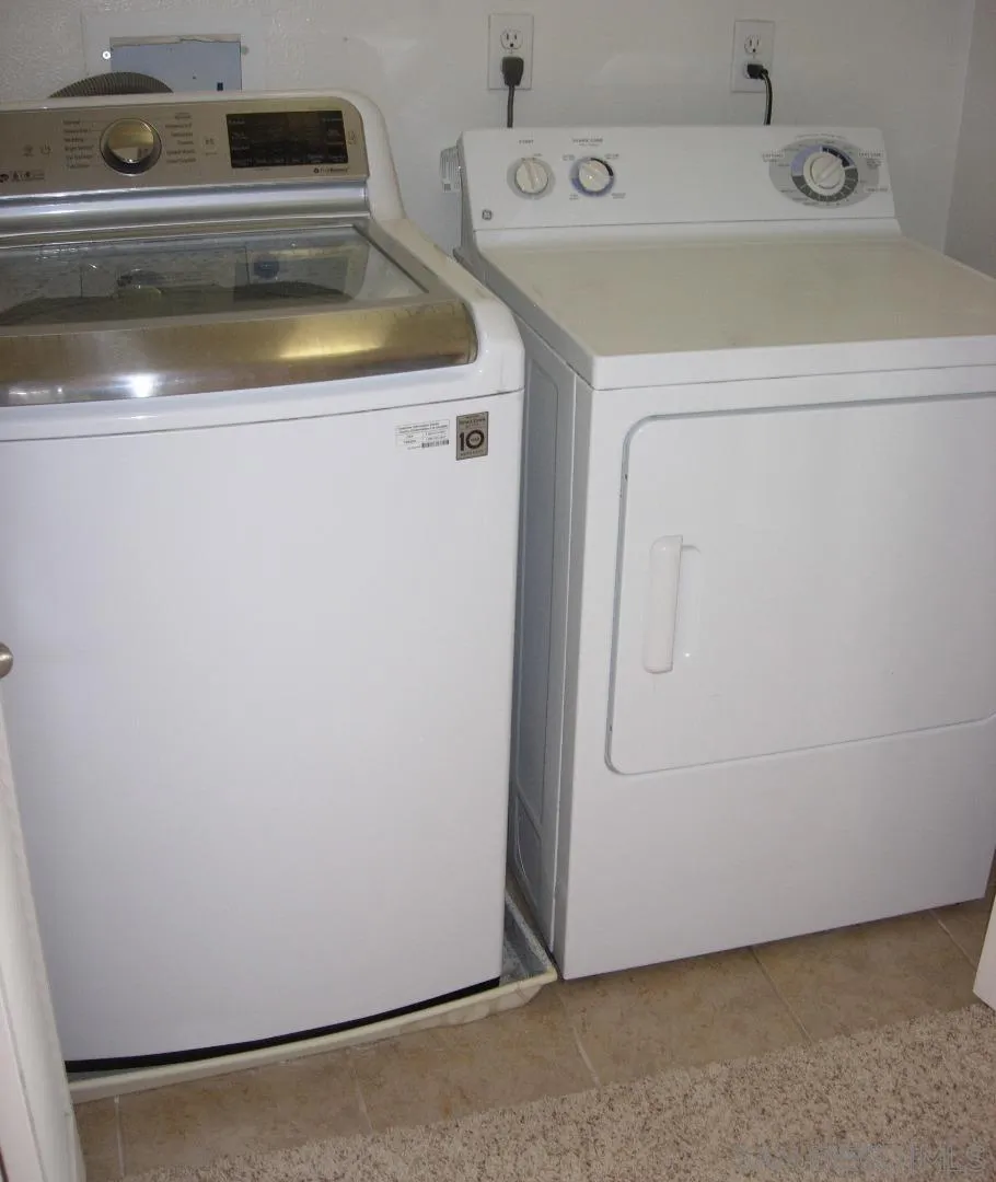 Photo #10: 250041830 Listing: Photo #10