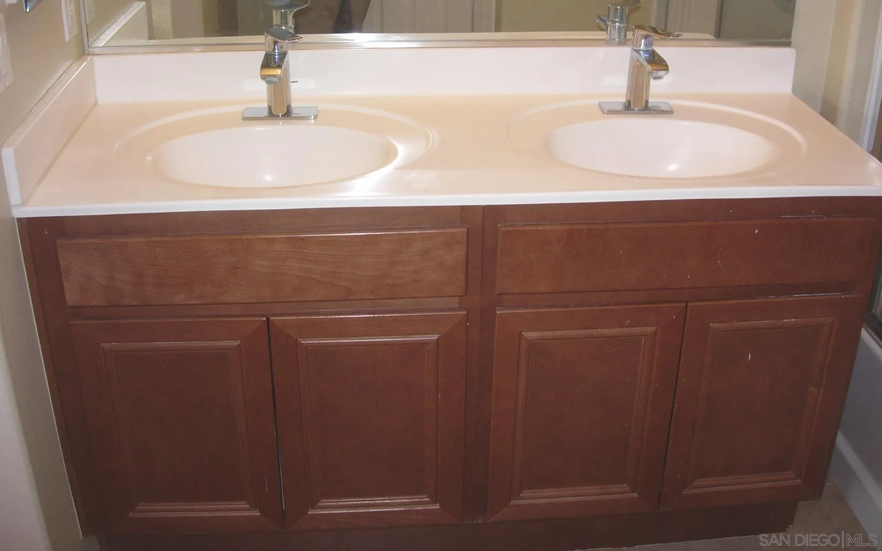 Photo #16: 250041830 Listing: Photo #16