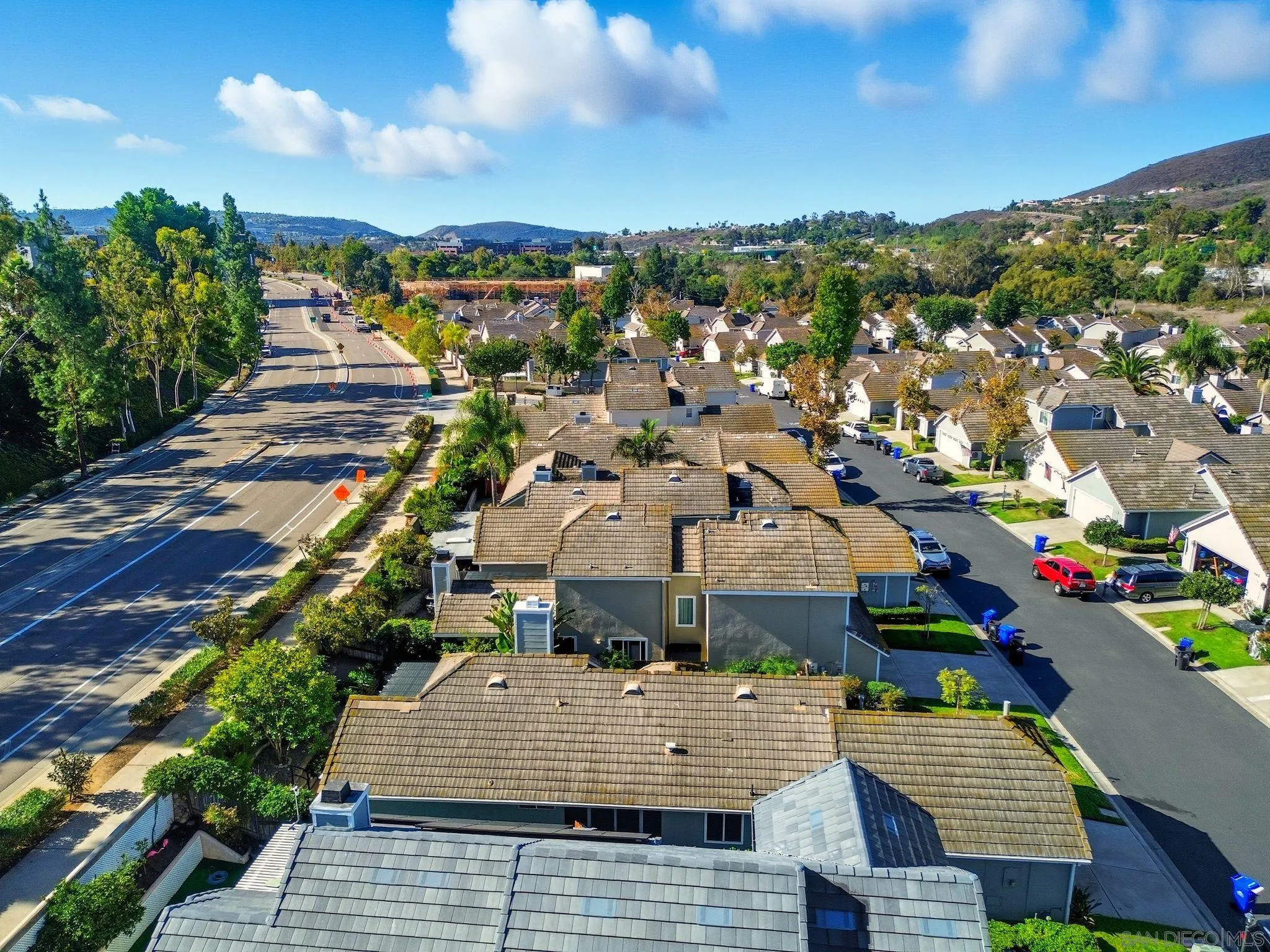https://cdn.realtyfeed.com/cdn/127/250041831/50ff8f2ac2c6cbc1fdc0f230e9525c39.webp