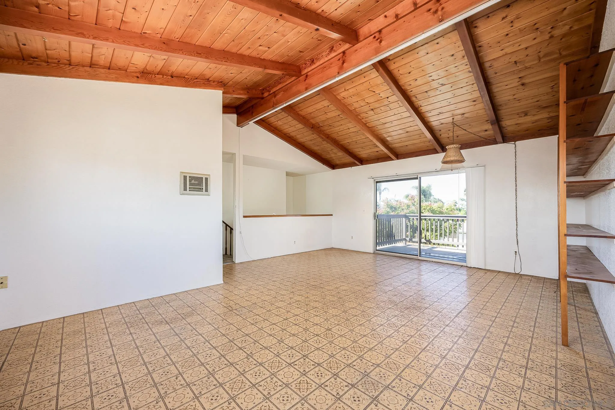 https://cdn.realtyfeed.com/cdn/127/250041837/dbf6e6189820edec244f2512f39e7bcc.webp