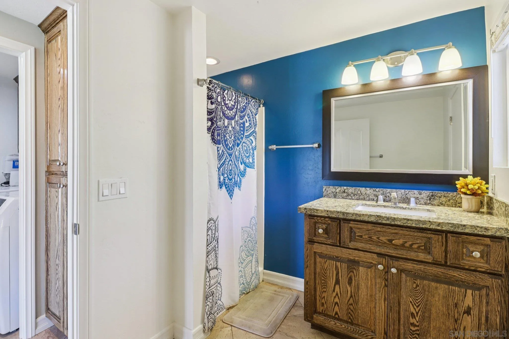https://cdn.realtyfeed.com/cdn/127/250041841/d14a8e049e5fe156fce07765368bcc40.webp