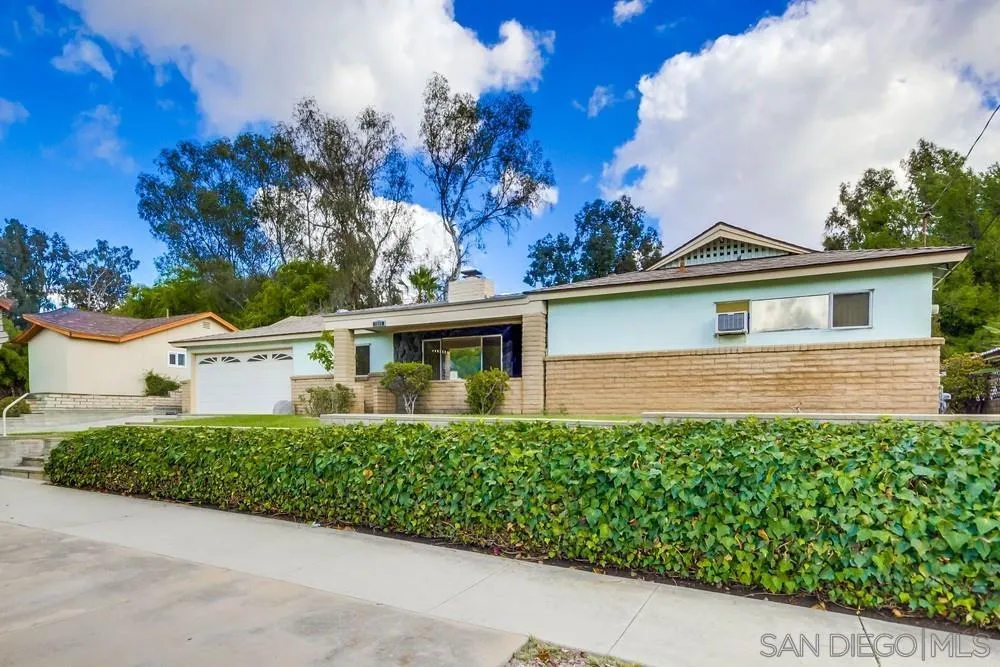 https://cdn.realtyfeed.com/cdn/127/250041843/0e2bd56d8f0386e90c5b87921d2a68dd.webp