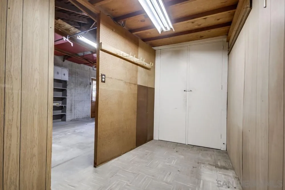 https://cdn.realtyfeed.com/cdn/127/250041843/a80d6a437156a495ba5c16af7b160eea.webp