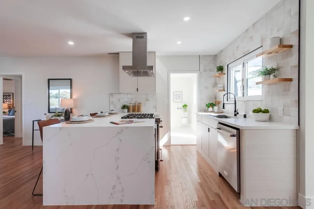 https://cdn.realtyfeed.com/cdn/127/250041846/b62026e5c38498d1fc51274ff3fd98b7.webp