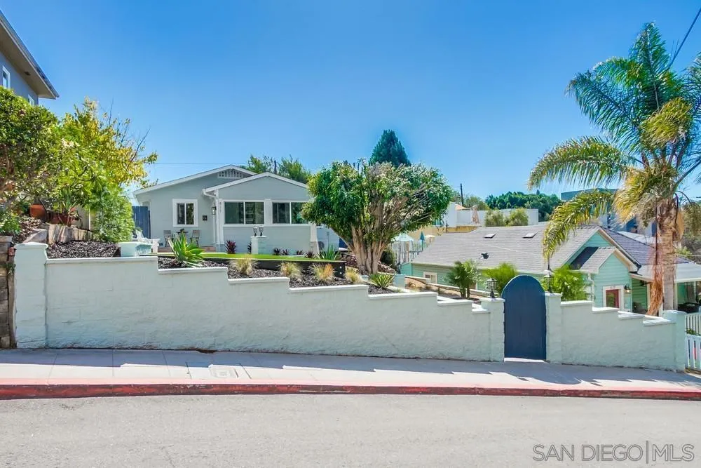 https://cdn.realtyfeed.com/cdn/127/250041846/b6aeb567fe91b329b4a6abd0c80283ba.webp