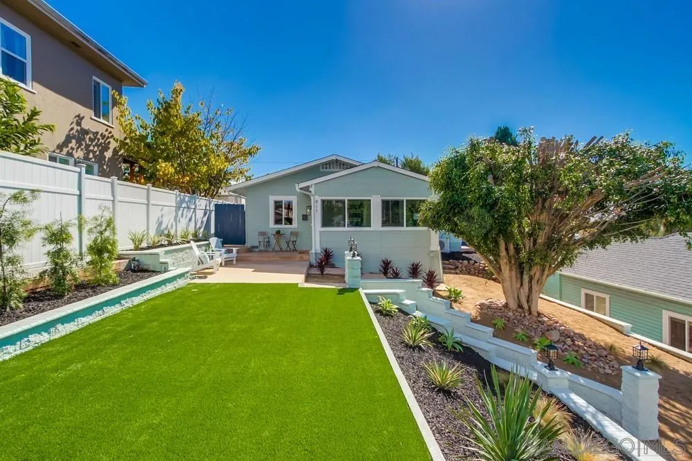 https://cdn.realtyfeed.com/cdn/127/250041846/e34e12e151477331bf7d710c3d8ad238.webp