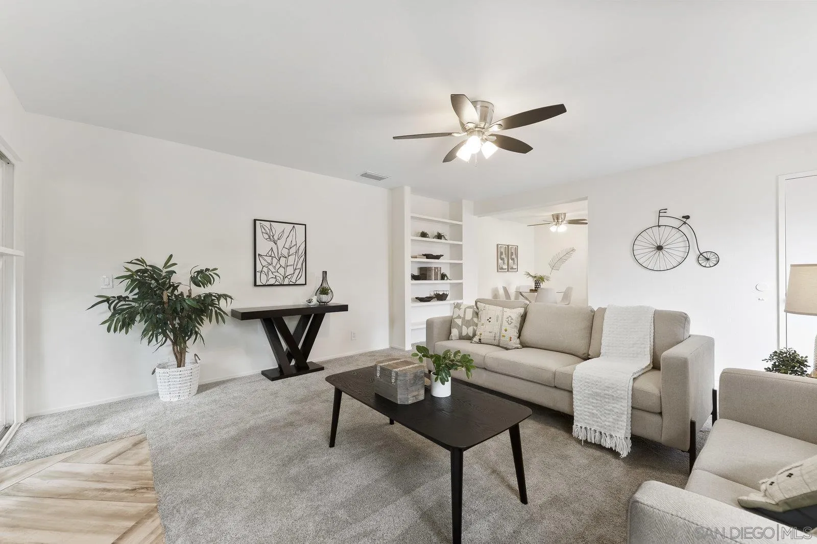 https://cdn.realtyfeed.com/cdn/127/250041847/9e70abead7829d04eaa7d4d051ae1ab3.webp