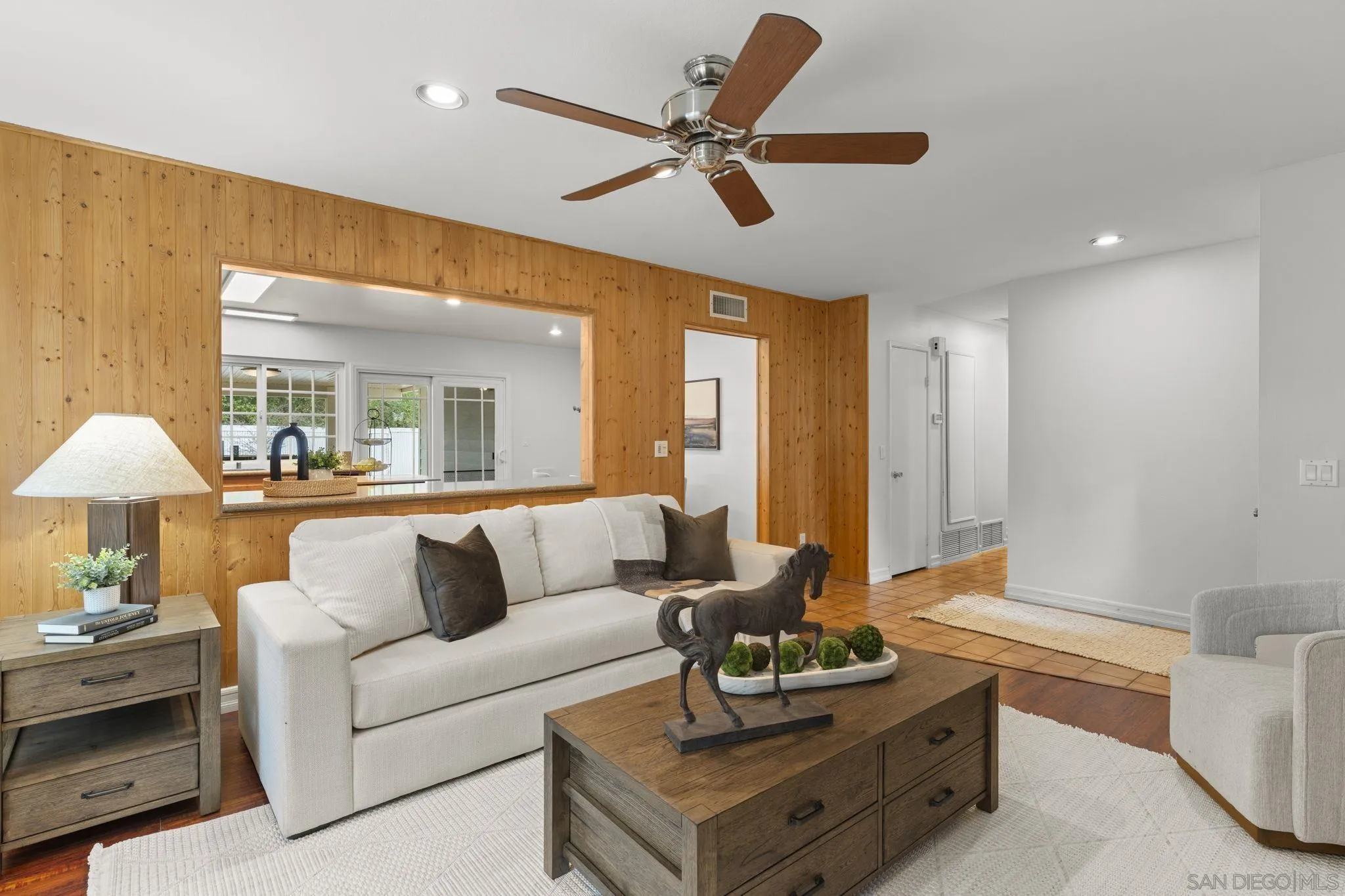 https://cdn.realtyfeed.com/cdn/127/250041854/26e2c60535c9b2cb0eea8993c34bcf81.webp