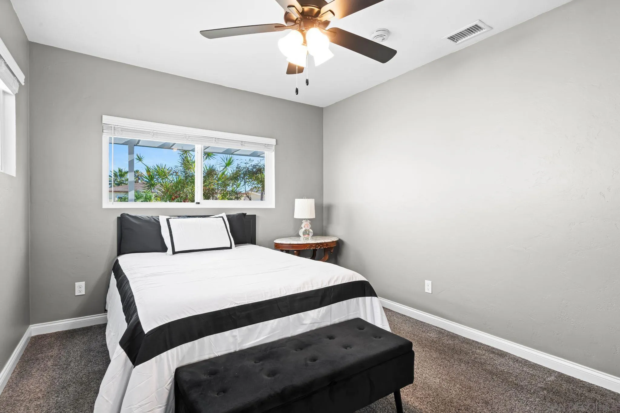 https://cdn.realtyfeed.com/cdn/127/250041858/927d64f7ba10f6eb40c6d230f94d5619.webp