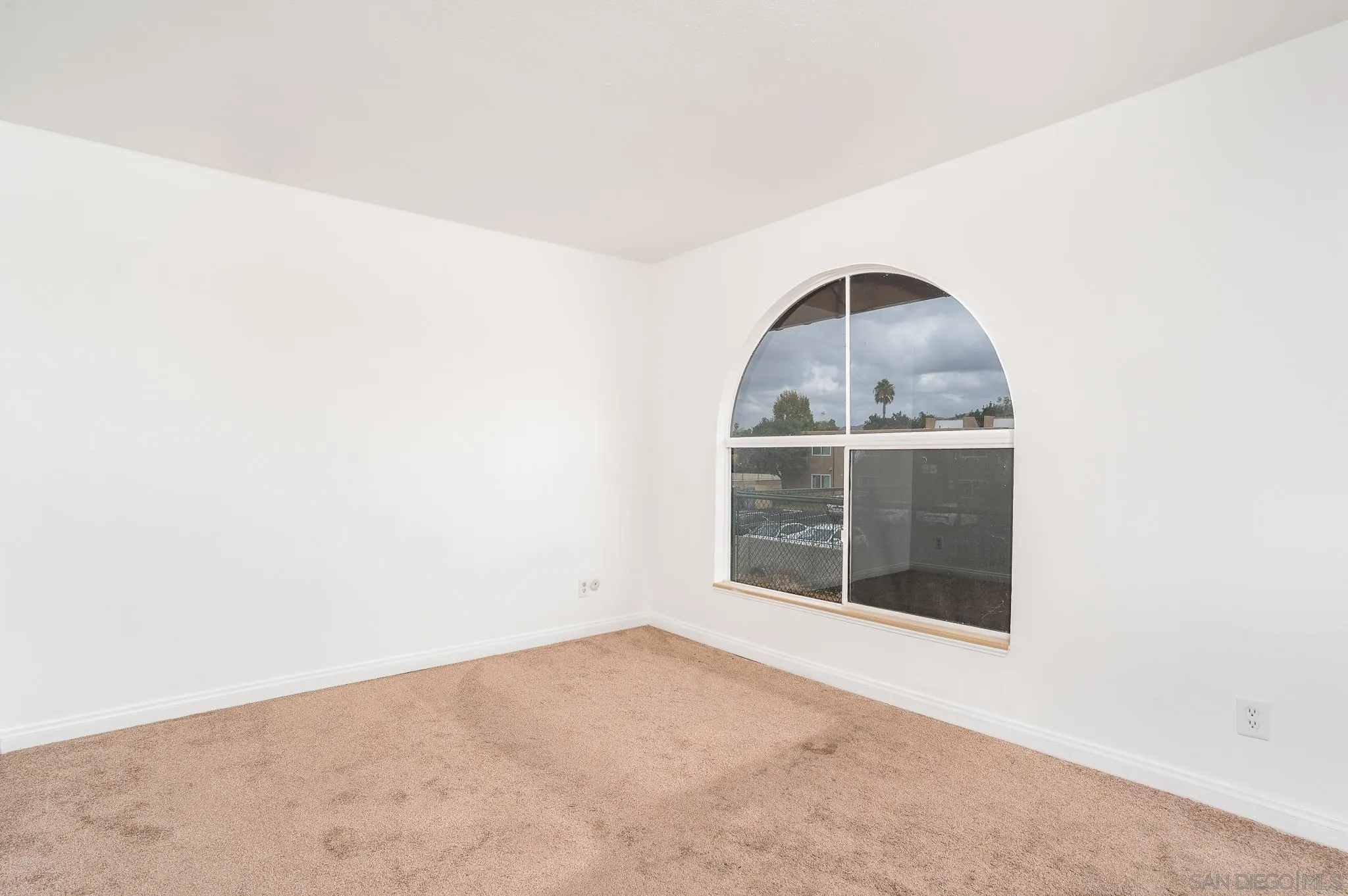 https://cdn.realtyfeed.com/cdn/127/250041860/ba8f111c7990327b5894b45c3f26f306.webp