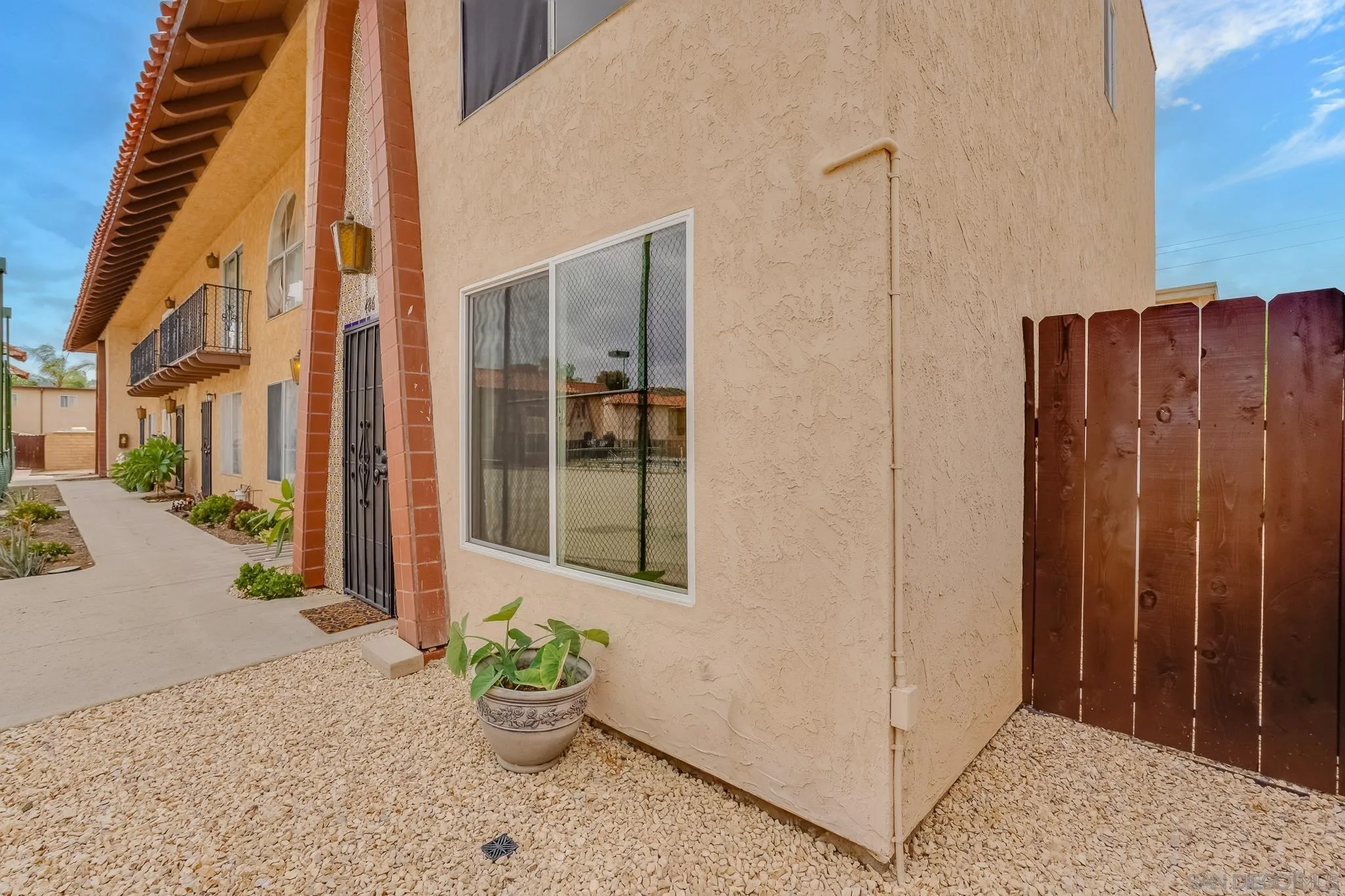 https://cdn.realtyfeed.com/cdn/127/250041860/c04c032ad785412b76731d34a04d4e77.webp