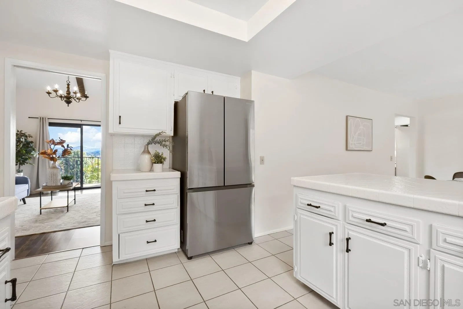 https://cdn.realtyfeed.com/cdn/127/250041863/36b8c0c0e83b6a7ce7f32e76af2ad616.webp