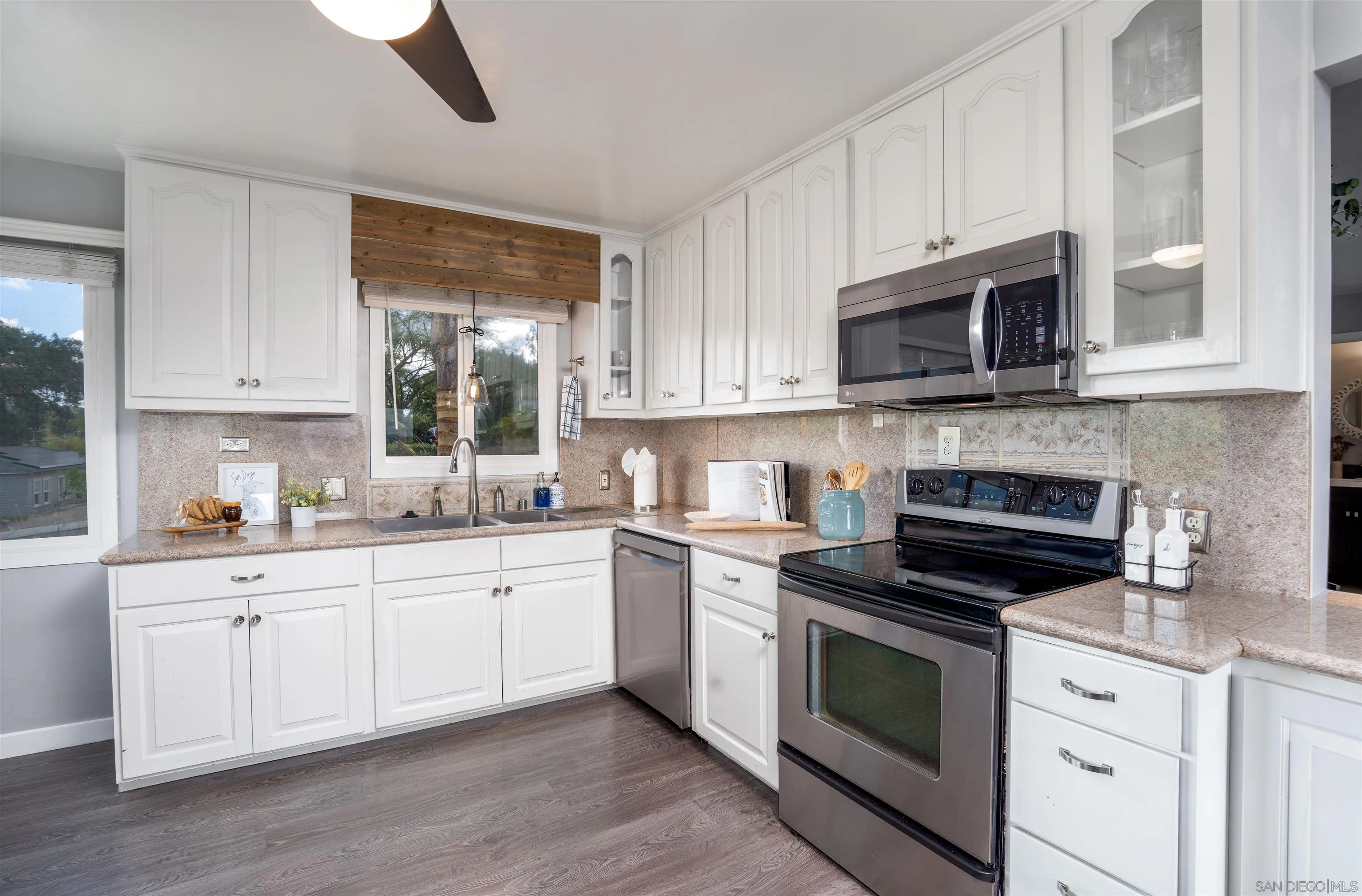 https://cdn.realtyfeed.com/cdn/127/250041869/c7f0e6e0538271e40a0fe43cb7d70370.webp