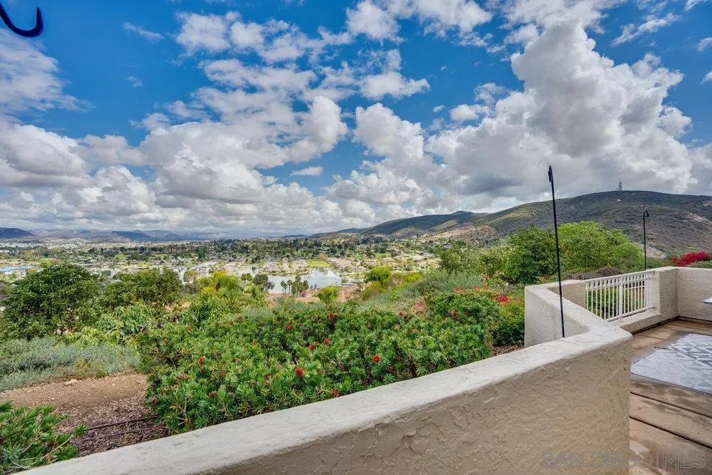 https://cdn.realtyfeed.com/cdn/127/250041873/03b6e8a4eb5f6f45debbc24ab32ef51f.webp