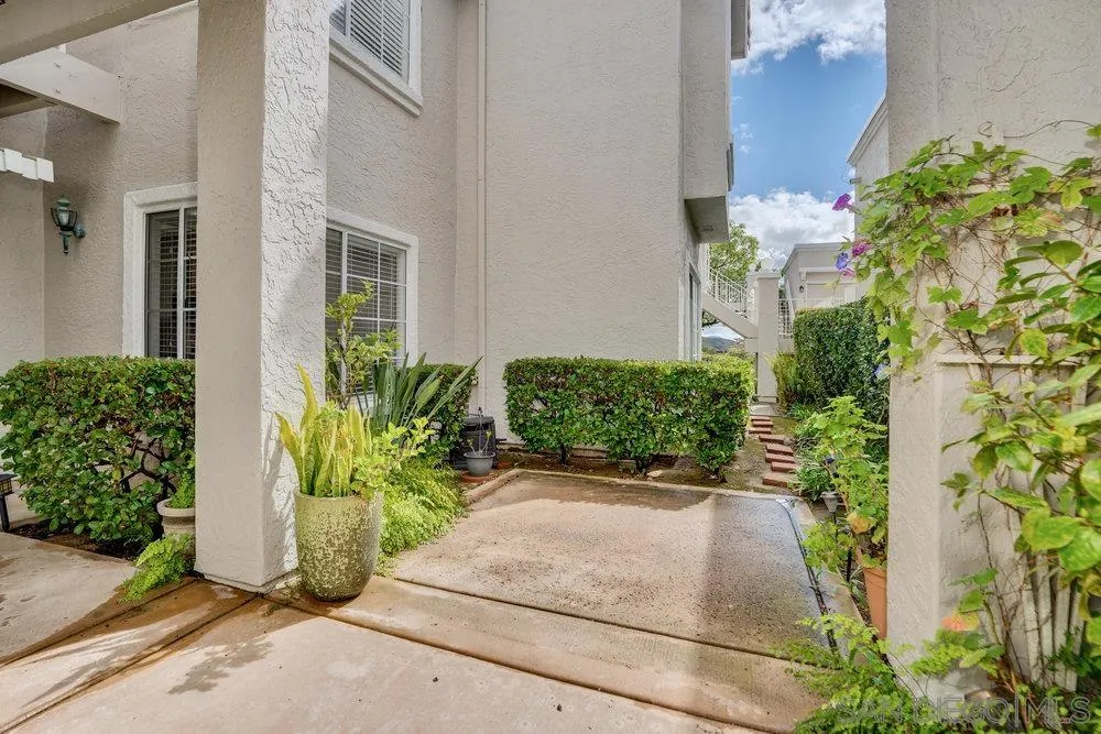 Photo #5: 250041873 Listing 