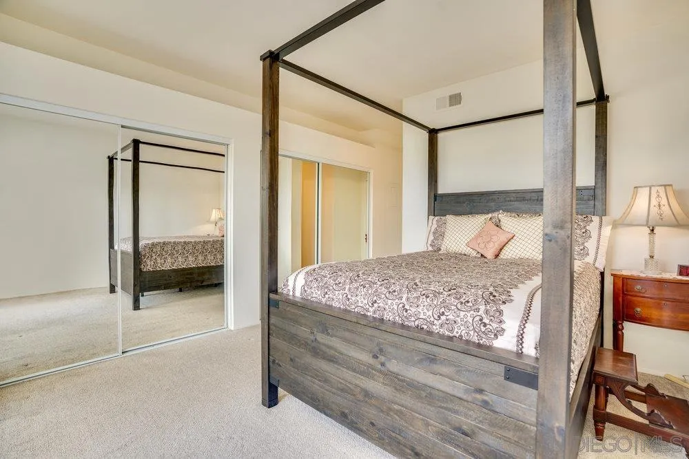 https://cdn.realtyfeed.com/cdn/127/250041873/e3b276a92e7545f03abf1f9b6e15ea48.webp