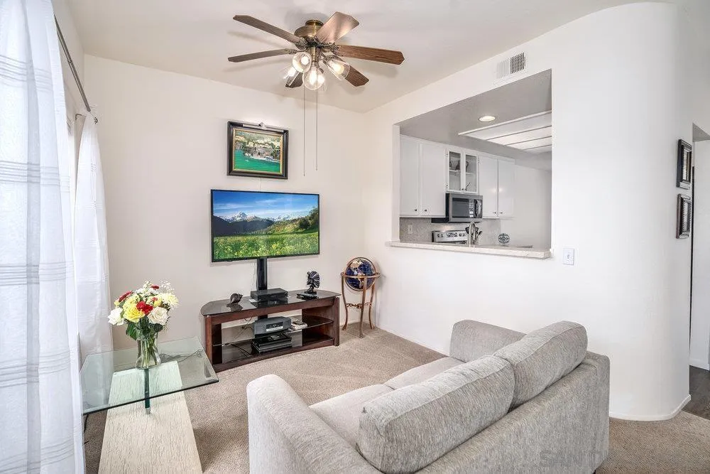https://cdn.realtyfeed.com/cdn/127/250041873/e3d4de395f860da8dc5b8c621cbf0491.webp
