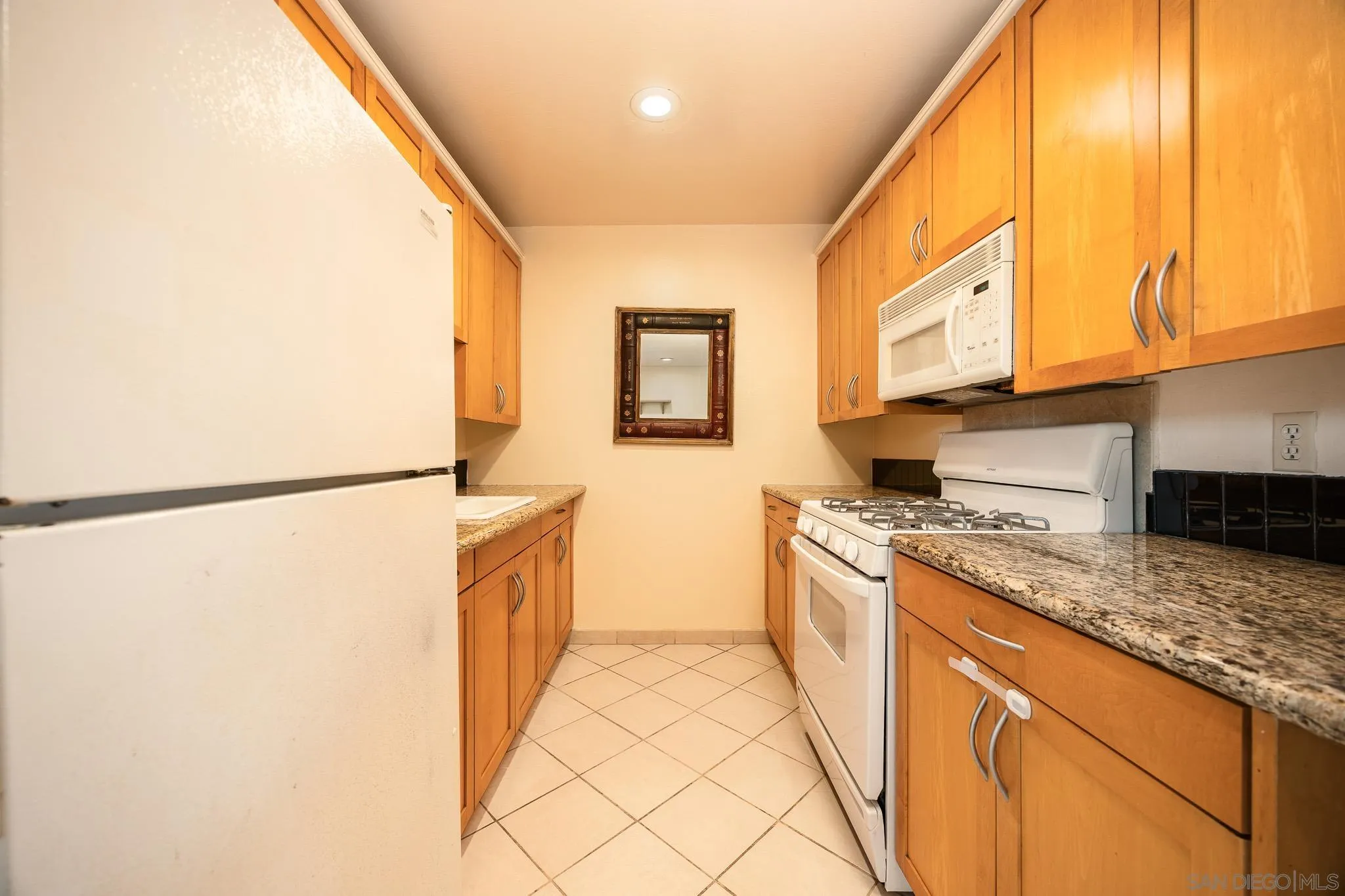 https://cdn.realtyfeed.com/cdn/127/250041875/37760ba0949f7bf146d78c5db412bd6a.webp