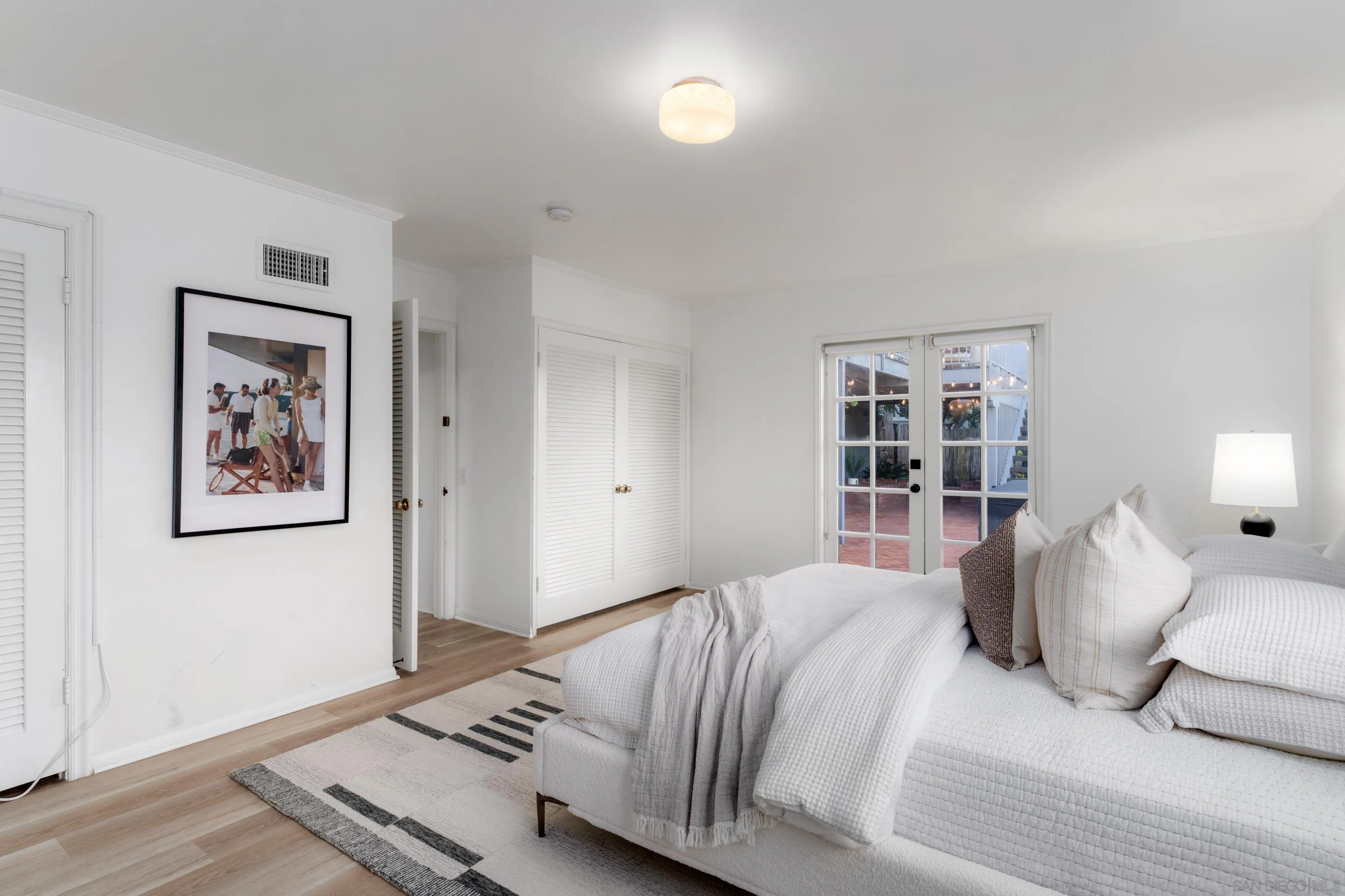 https://cdn.realtyfeed.com/cdn/127/250041883/2e647e54fa3d97dfd53712f9dc917b05.webp