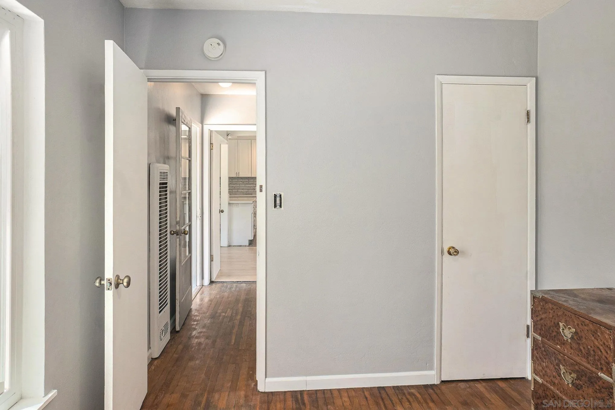 https://cdn.realtyfeed.com/cdn/127/250041889/14484c38a5954d8330f35136e6d6380f.webp