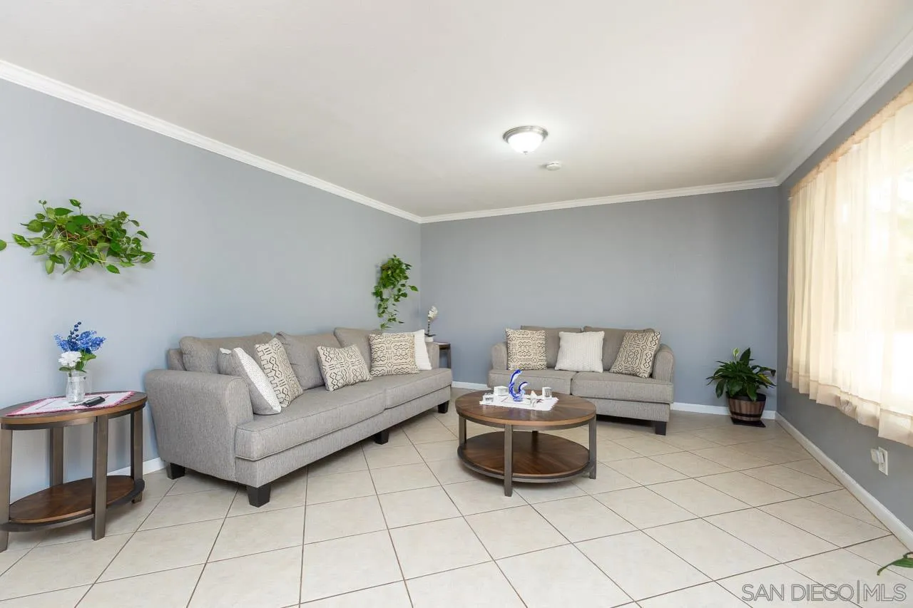 https://cdn.realtyfeed.com/cdn/127/250041892/56db456fafca8ffe688a54ad8a0012b9.webp