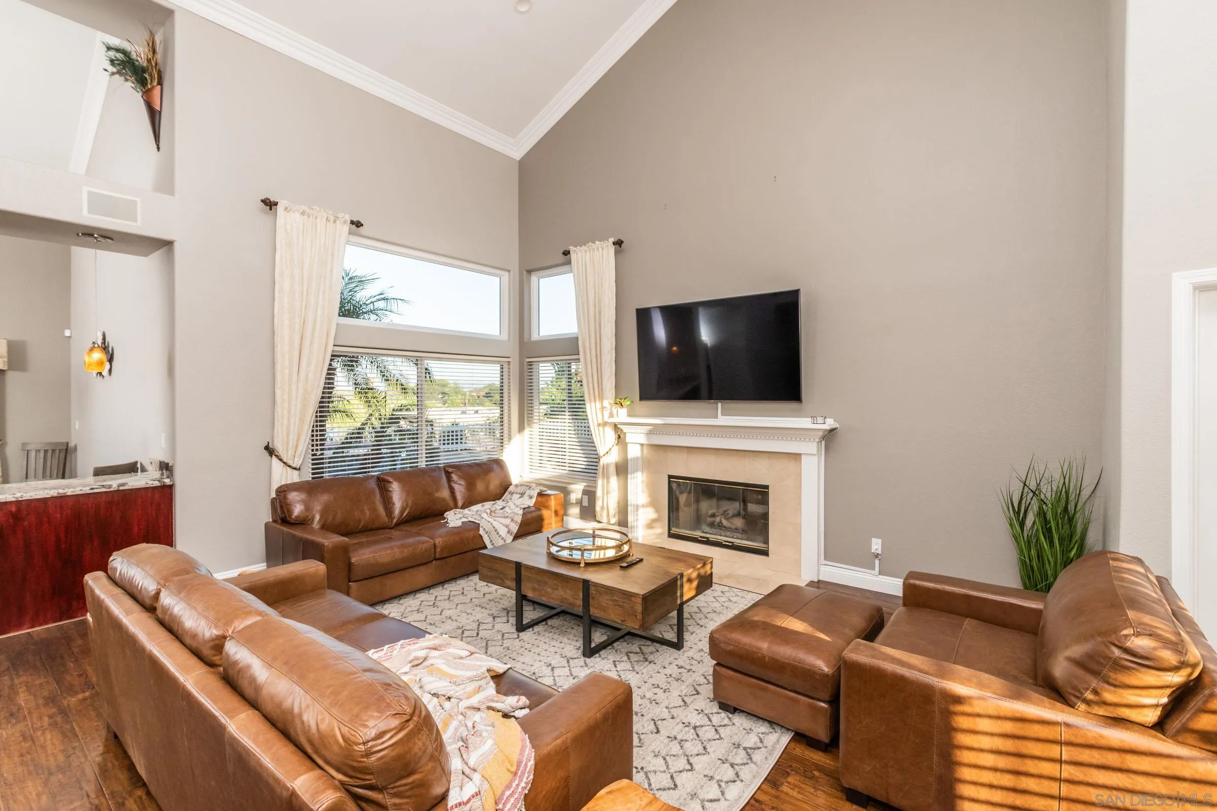 https://cdn.realtyfeed.com/cdn/127/250041901/38f3e0c6e5755b04d62c8e64fefca076.webp
