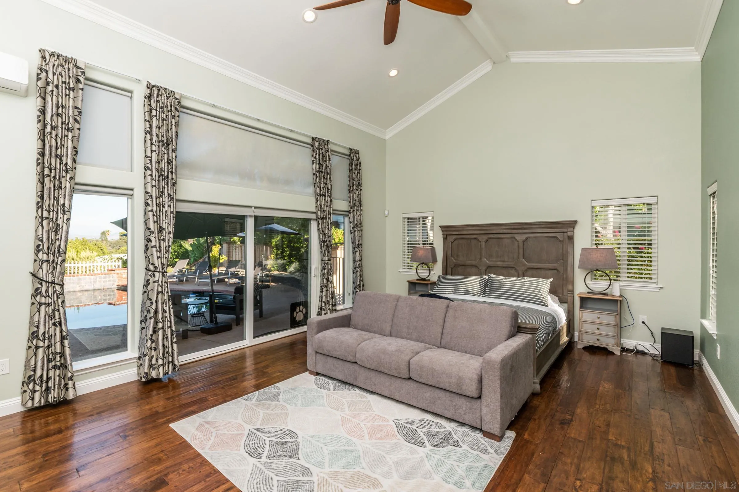https://cdn.realtyfeed.com/cdn/127/250041901/6c1f06cd6c6cdcf904569dbcb3f553fb.webp