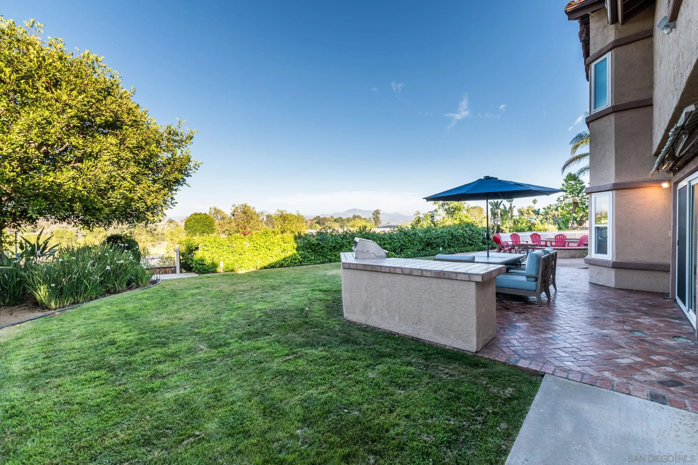 https://cdn.realtyfeed.com/cdn/127/250041901/b11836b3056a31ea8815b9feda9d08e2.webp