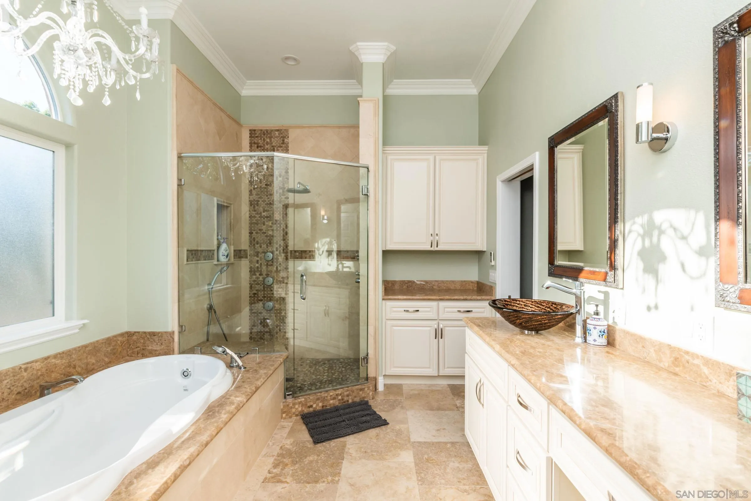 https://cdn.realtyfeed.com/cdn/127/250041901/dc42424dcc59f11a863a749868443330.webp