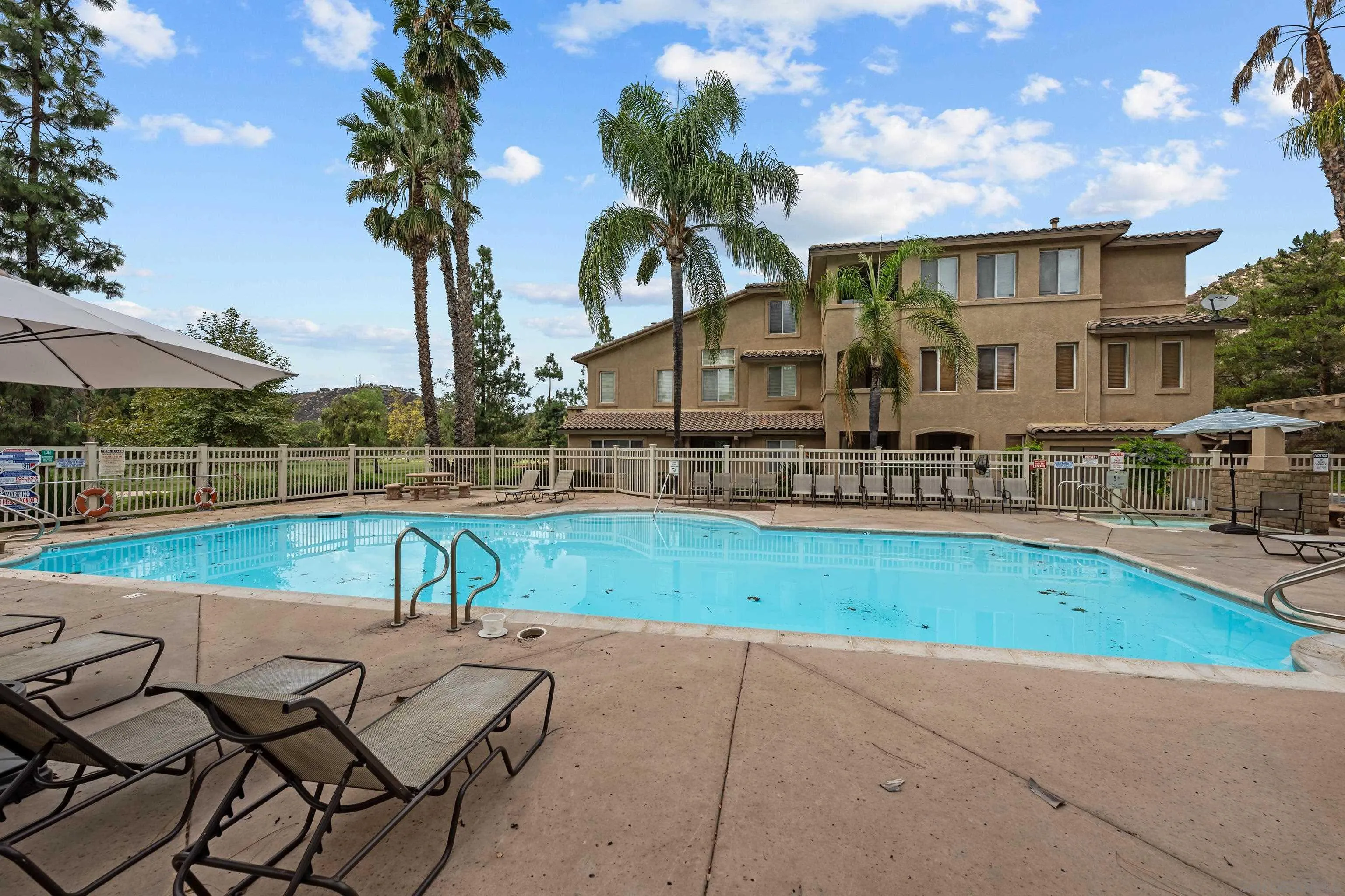 Photo #32: 250041907 Listing: Photo #32