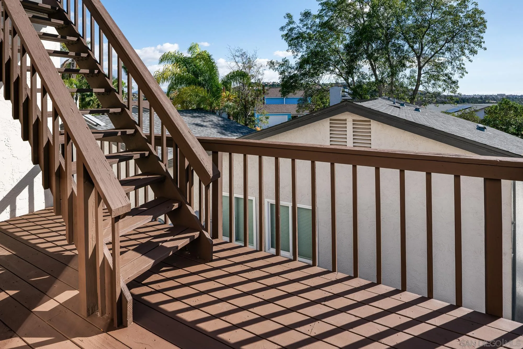 https://cdn.realtyfeed.com/cdn/127/250041908/a715c8a16198409b96a2eaba9a36bf85.webp