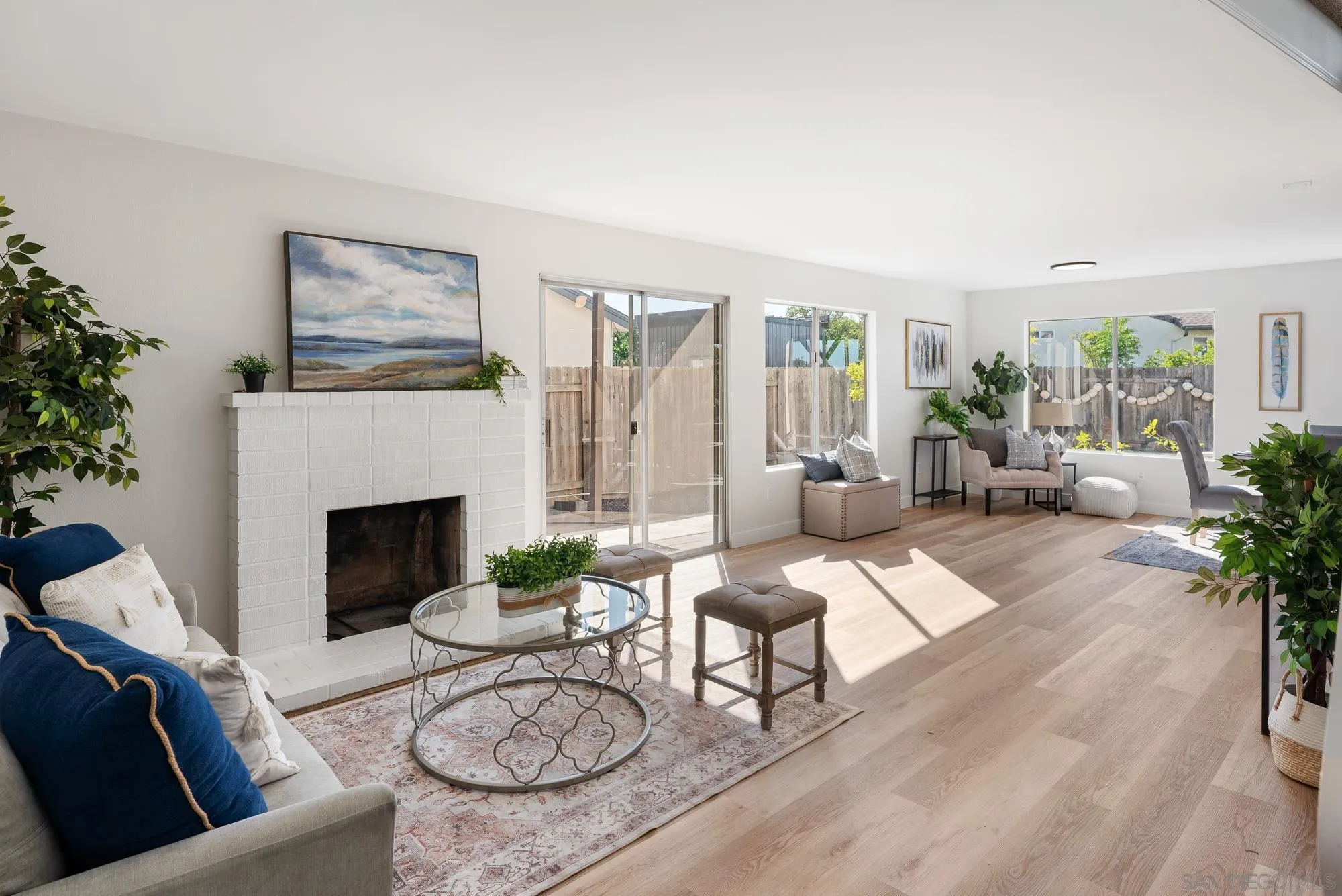 https://cdn.realtyfeed.com/cdn/127/250041908/d094c850cde0fbbb94970a99f4fc2628.webp