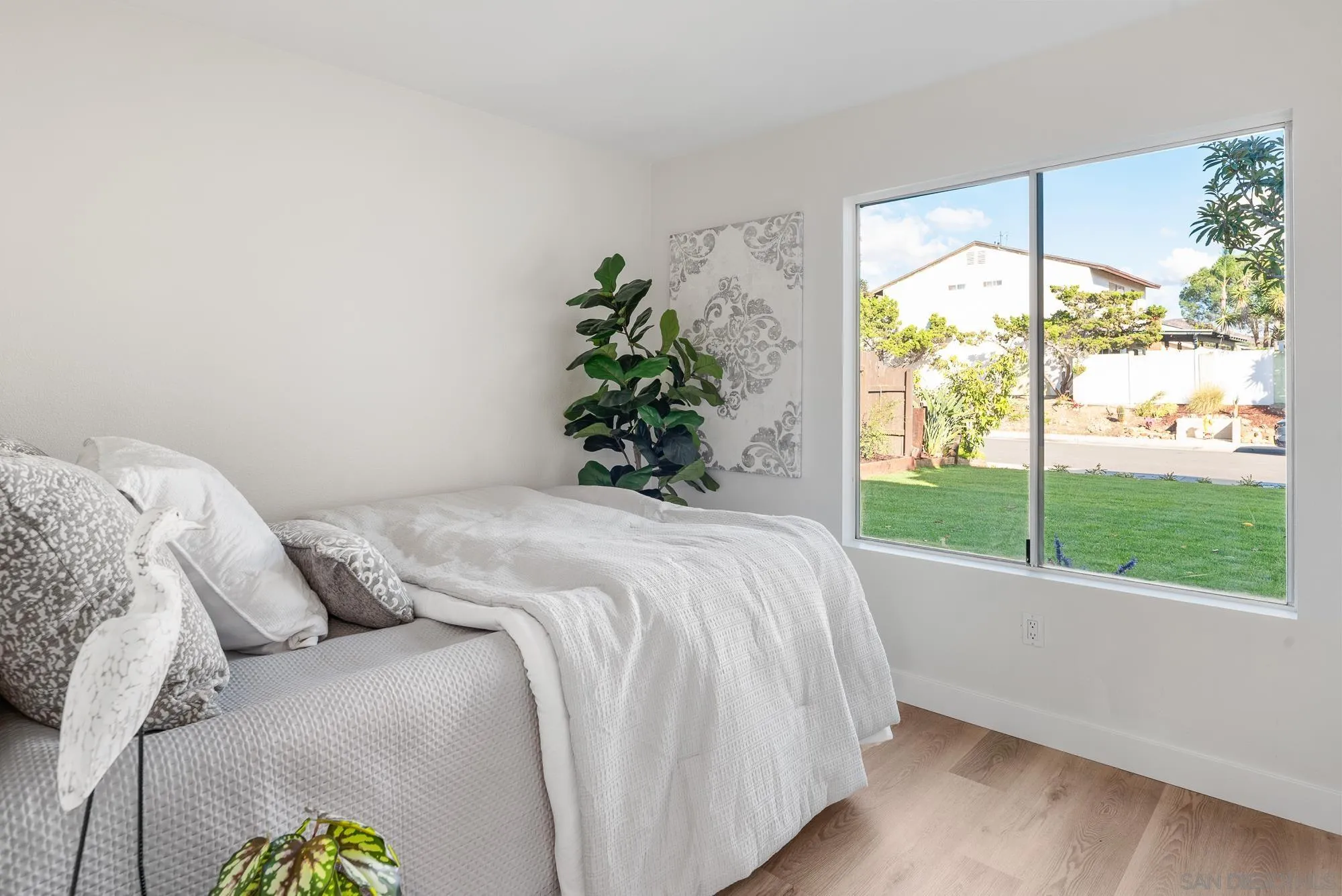 https://cdn.realtyfeed.com/cdn/127/250041908/ee9530973b773f844aaa4fc91363f092.webp