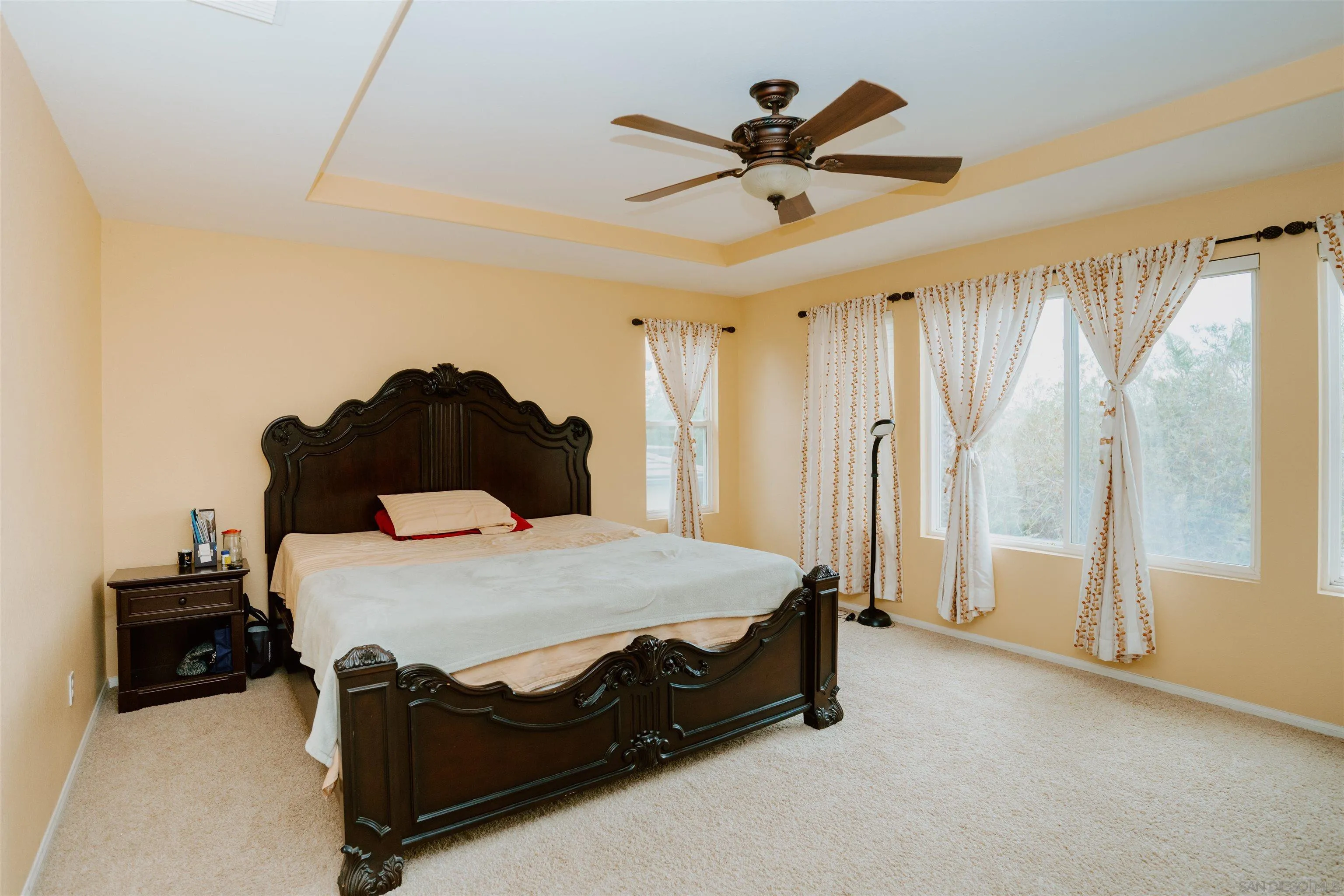 https://cdn.realtyfeed.com/cdn/127/250041910/5ab9e800eb7dc510f1d2e51eb8bbe00f.webp