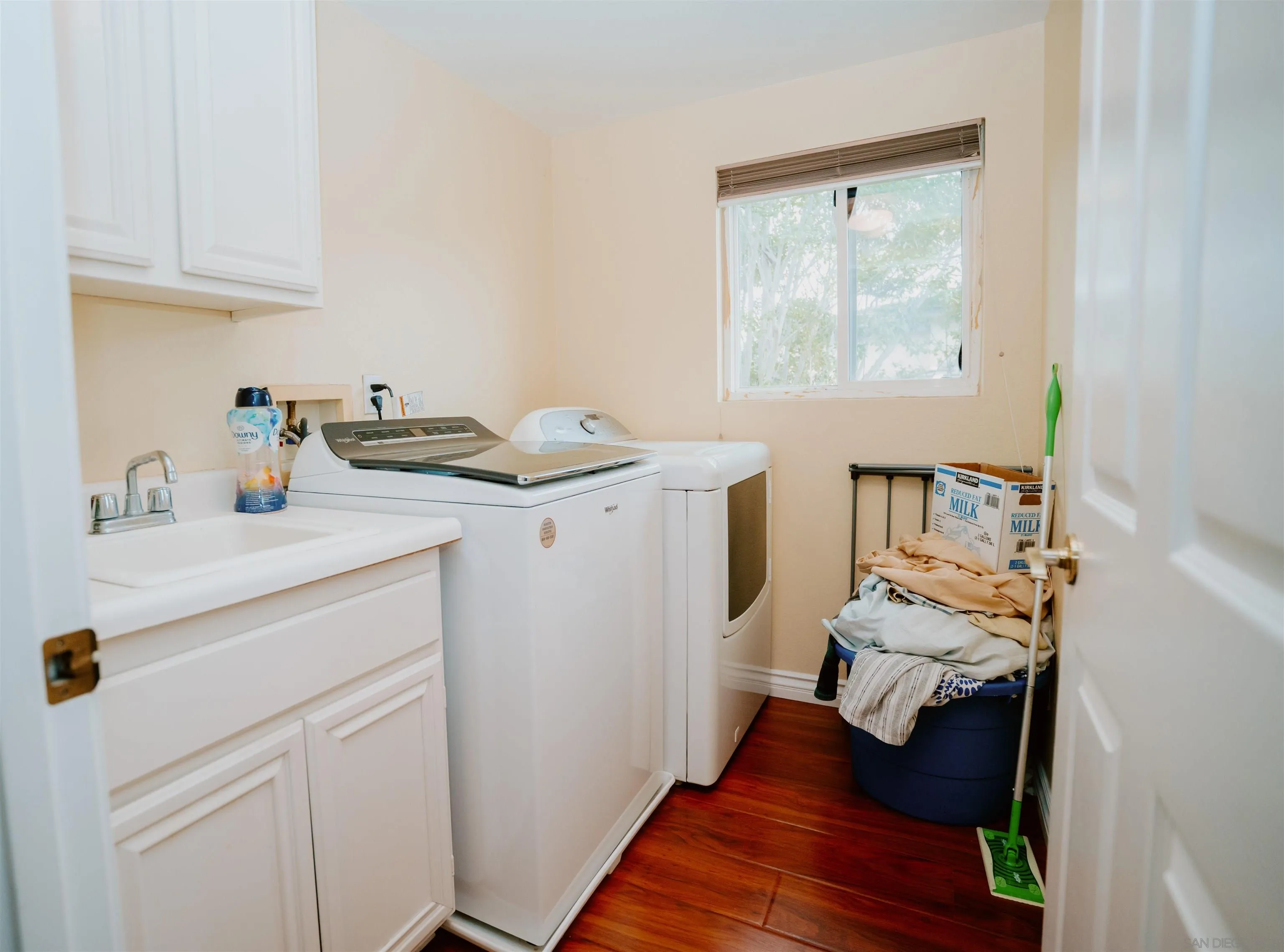 https://cdn.realtyfeed.com/cdn/127/250041910/b64a0147ae710624eeaf643b14705954.webp