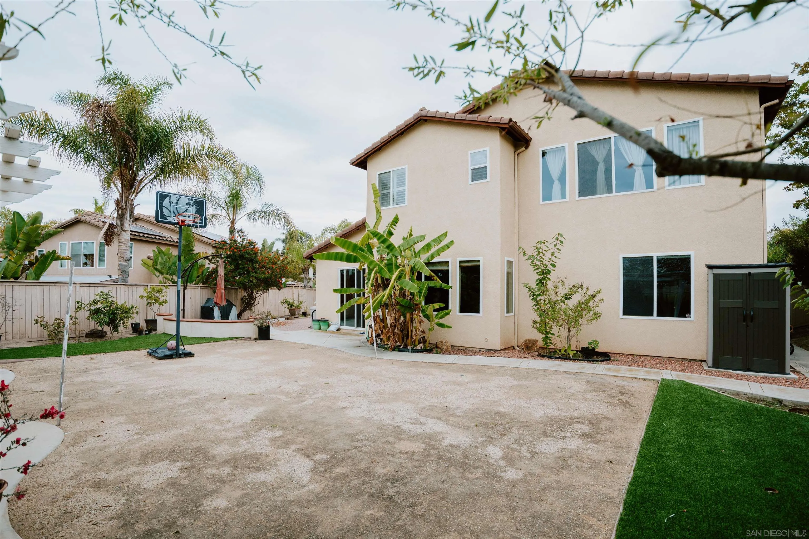 https://cdn.realtyfeed.com/cdn/127/250041910/d42f2c951d1b100d8926fd366b1dbb60.webp