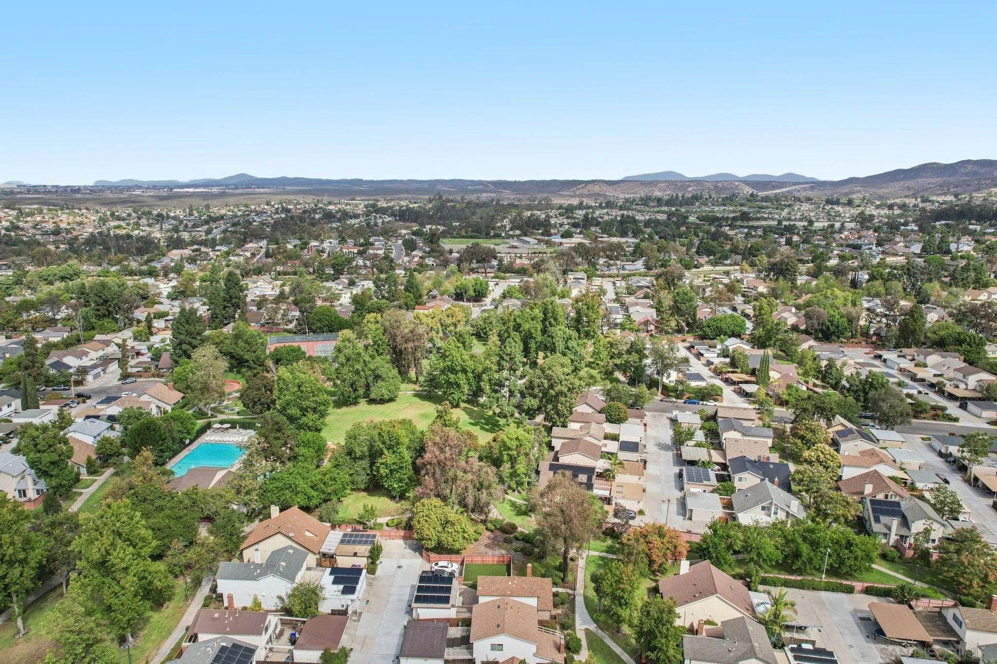 https://cdn.realtyfeed.com/cdn/127/250041913/24581431fd50f603a19c9a2649326455.webp