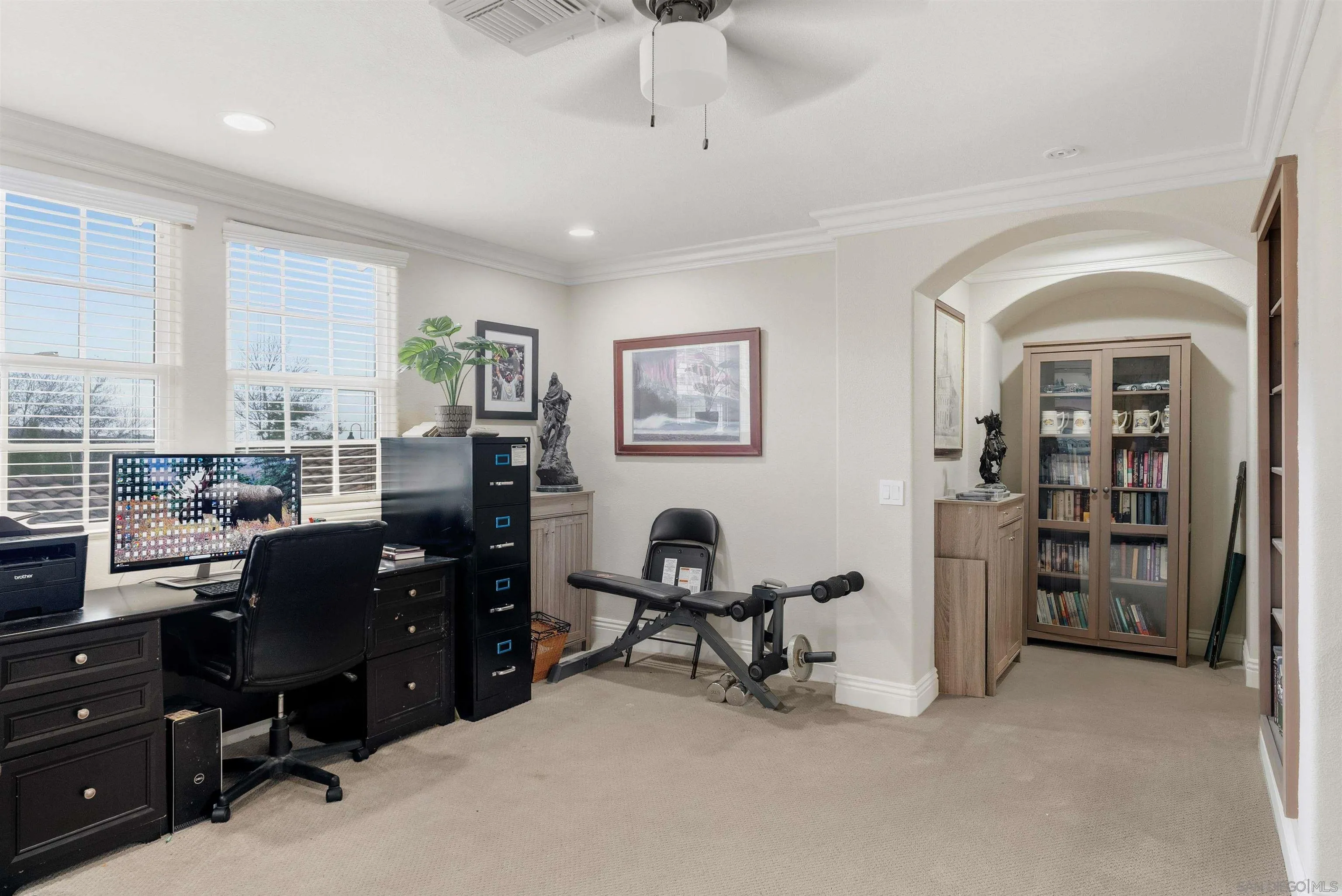 https://cdn.realtyfeed.com/cdn/127/250041918/9352fa3a0e66ae17517c7ea43342c1c6.webp