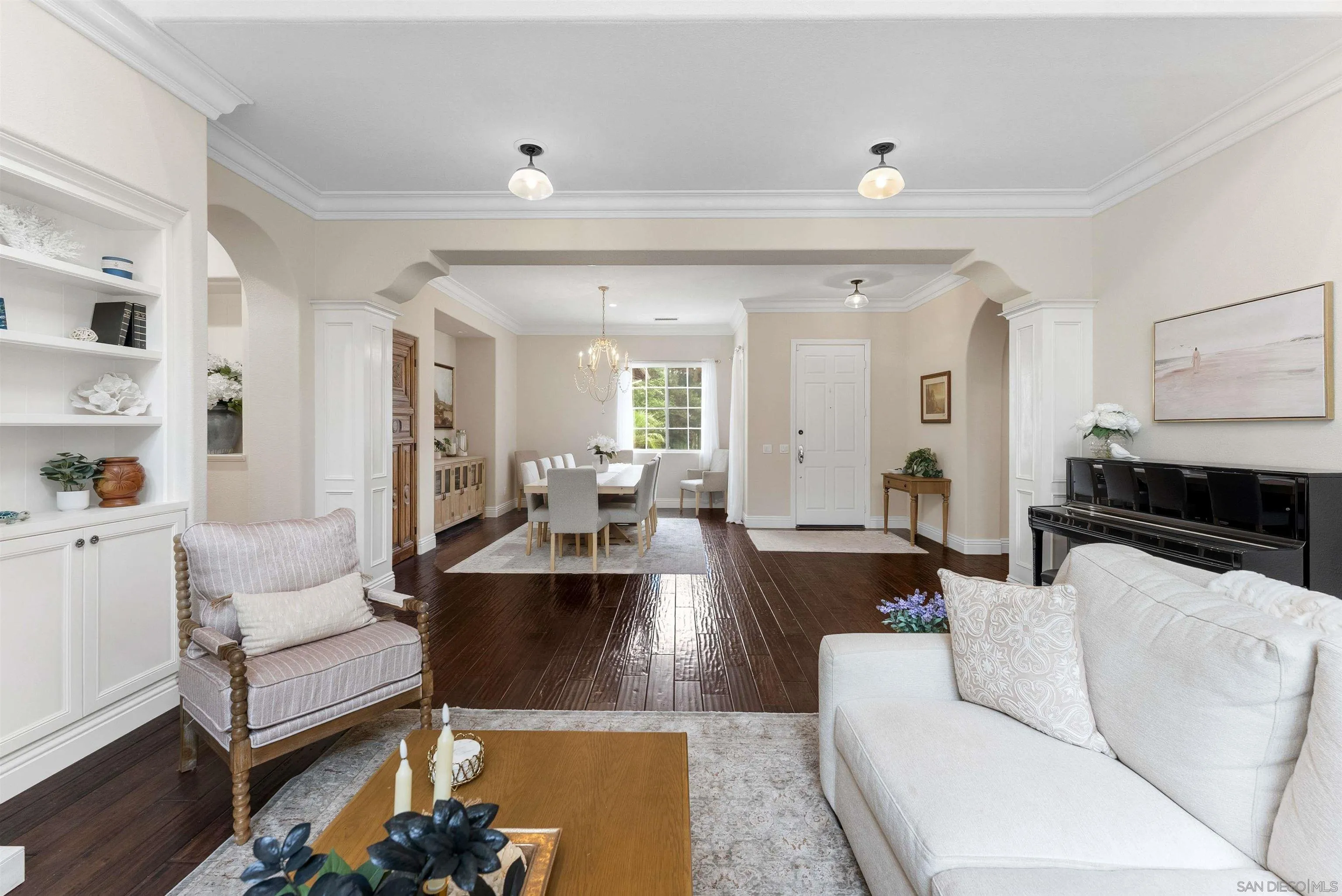 https://cdn.realtyfeed.com/cdn/127/250041918/a8fd35e69ae49f7813828f79c52a23b0.webp