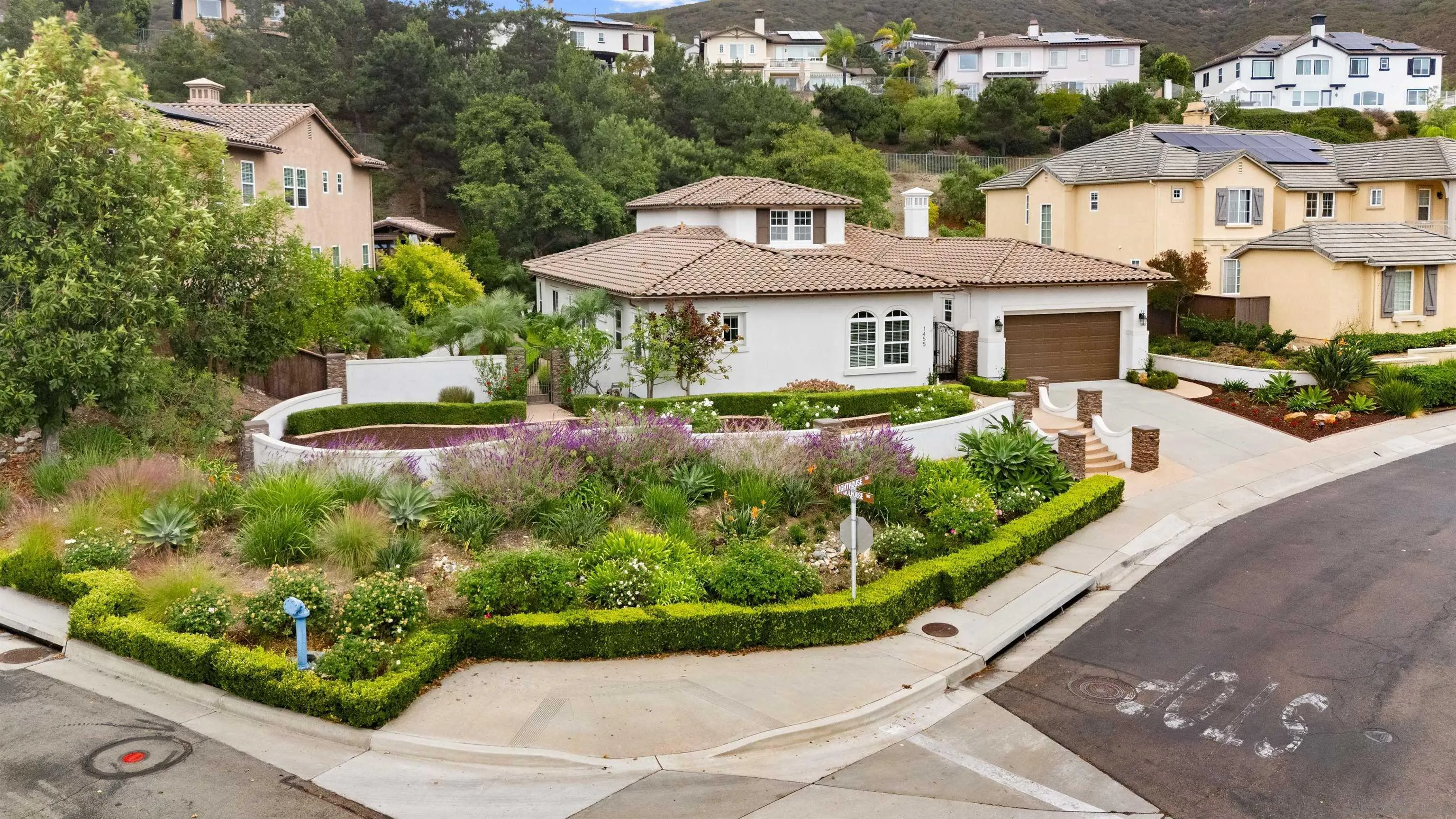 https://cdn.realtyfeed.com/cdn/127/250041918/b67eefdccaa104f0cf1462861bcc3fe1.webp