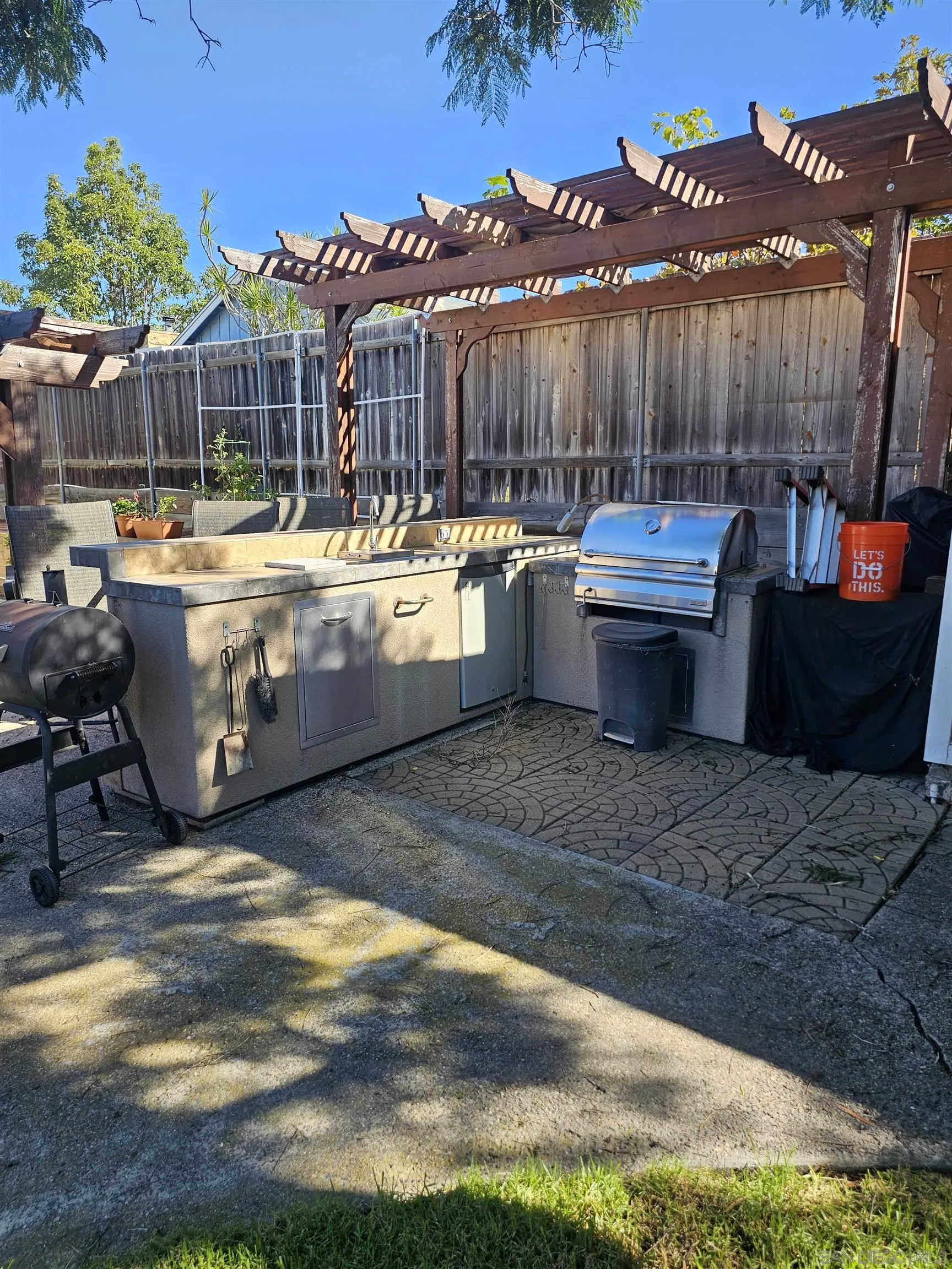 https://cdn.realtyfeed.com/cdn/127/250041919/b1f95db0de30774a63554f3eb8a702f8.webp
