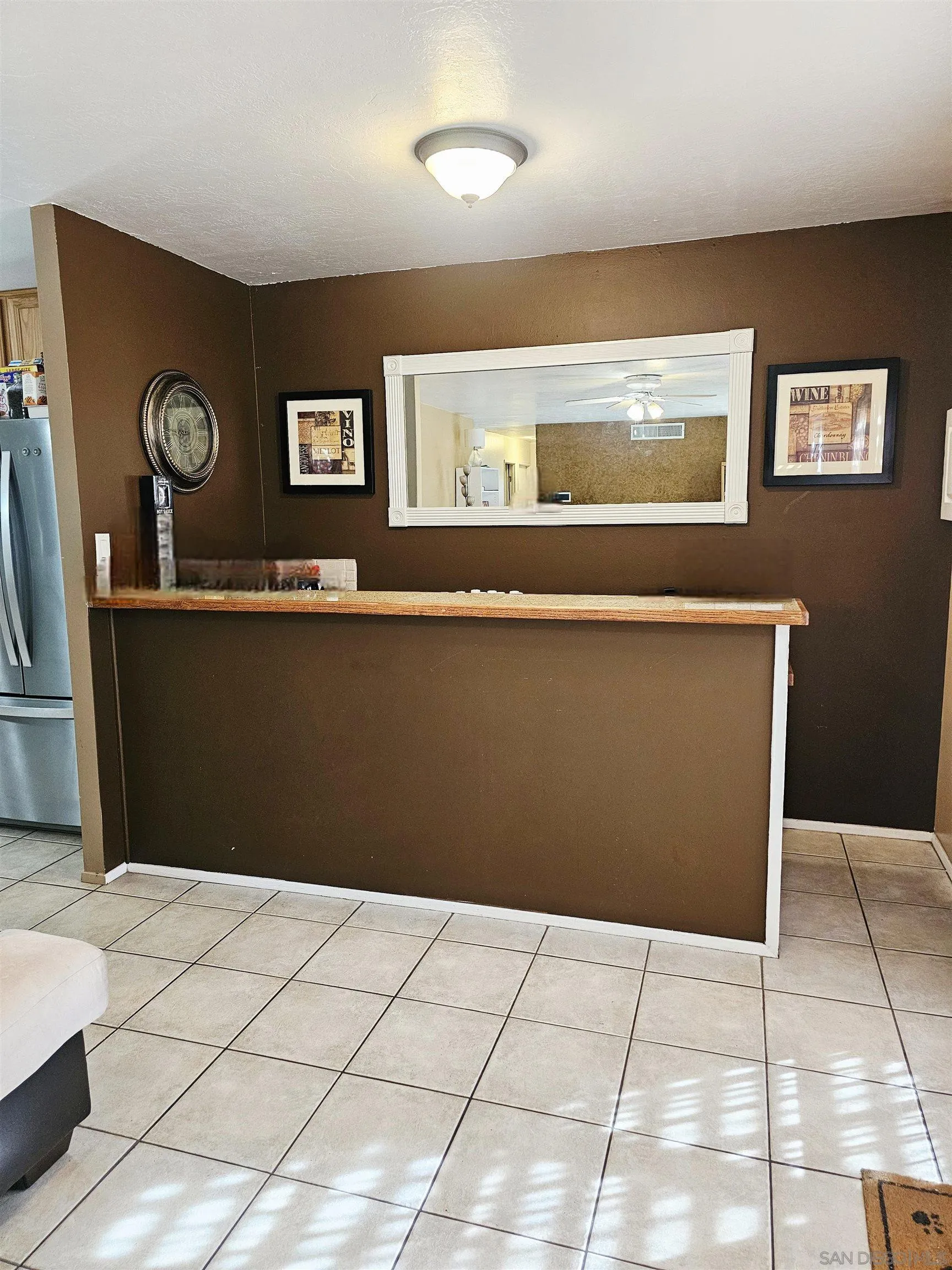 https://cdn.realtyfeed.com/cdn/127/250041919/fb5b88a8ba09890ebeb564db36ead2b2.webp