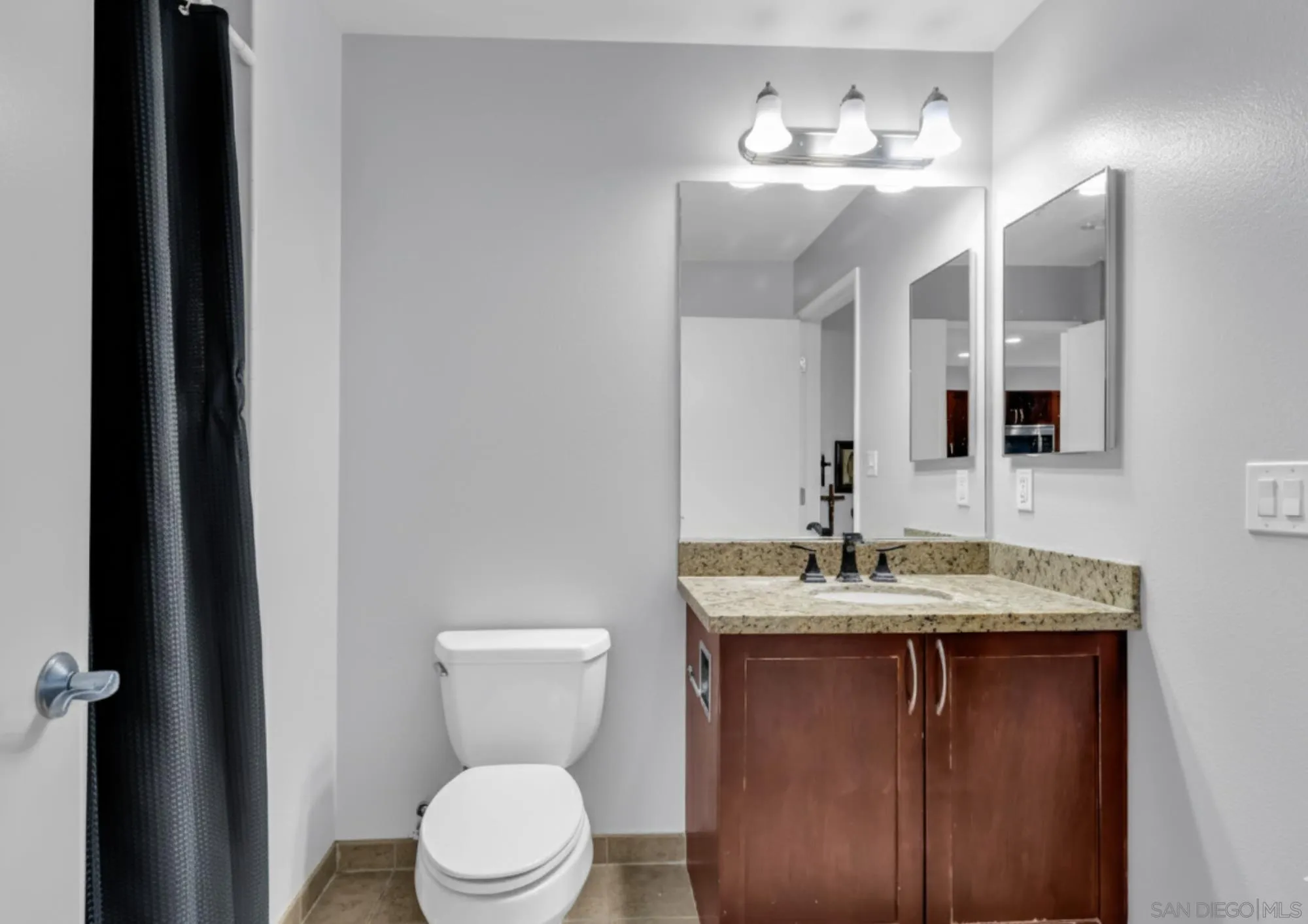 Photo #21: 250041920 Listing: Photo #21