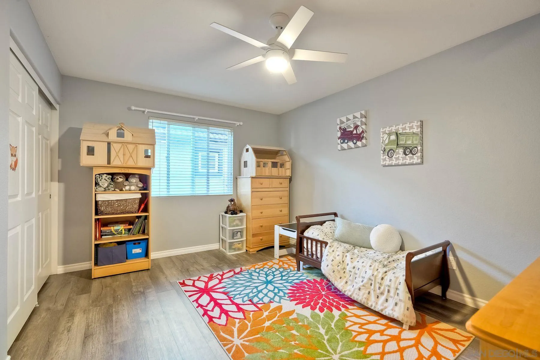 https://cdn.realtyfeed.com/cdn/127/250041922/1e70f8f0cea743a763cd52f0c7c81380.webp