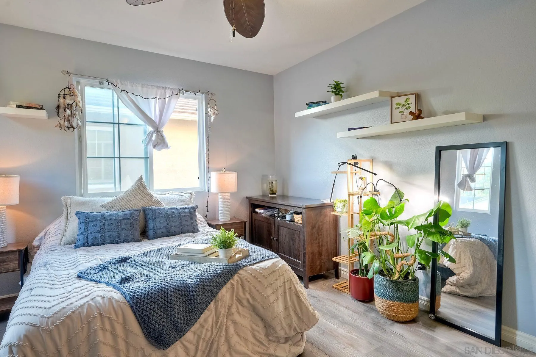 https://cdn.realtyfeed.com/cdn/127/250041922/4d9721d1db674c535fe81a2a3ccc7683.webp